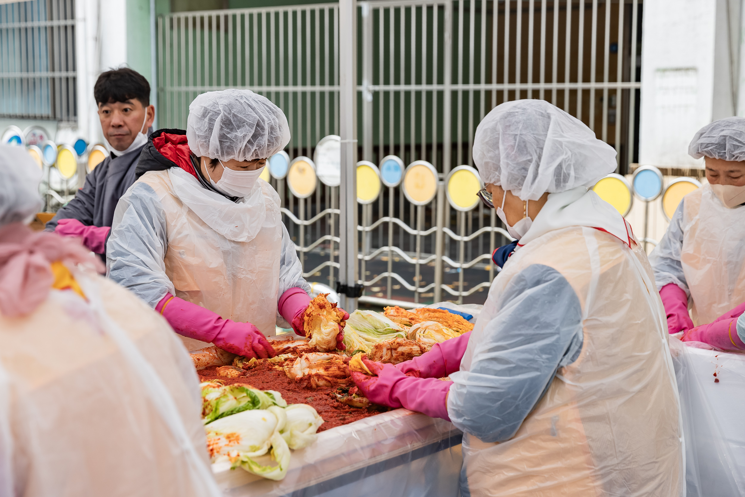 20251125-적십자봉사회 광진구협의회 가온 김장김치 나눔행사 20251125-13712_L_191827.jpg