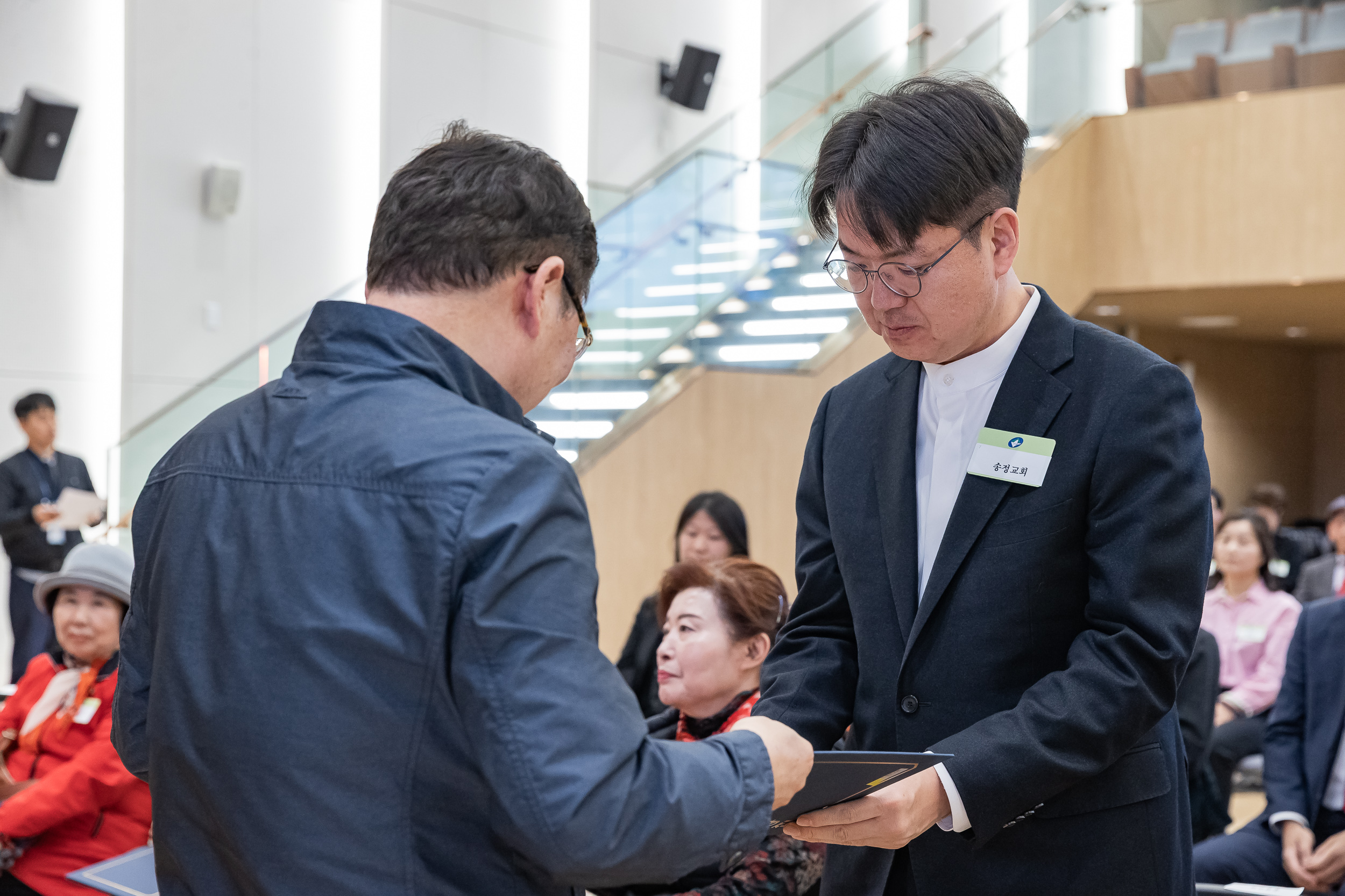 20260323-2026년 3월 정기 구민표창 수여식 20260323-47392_L_183852.jpg