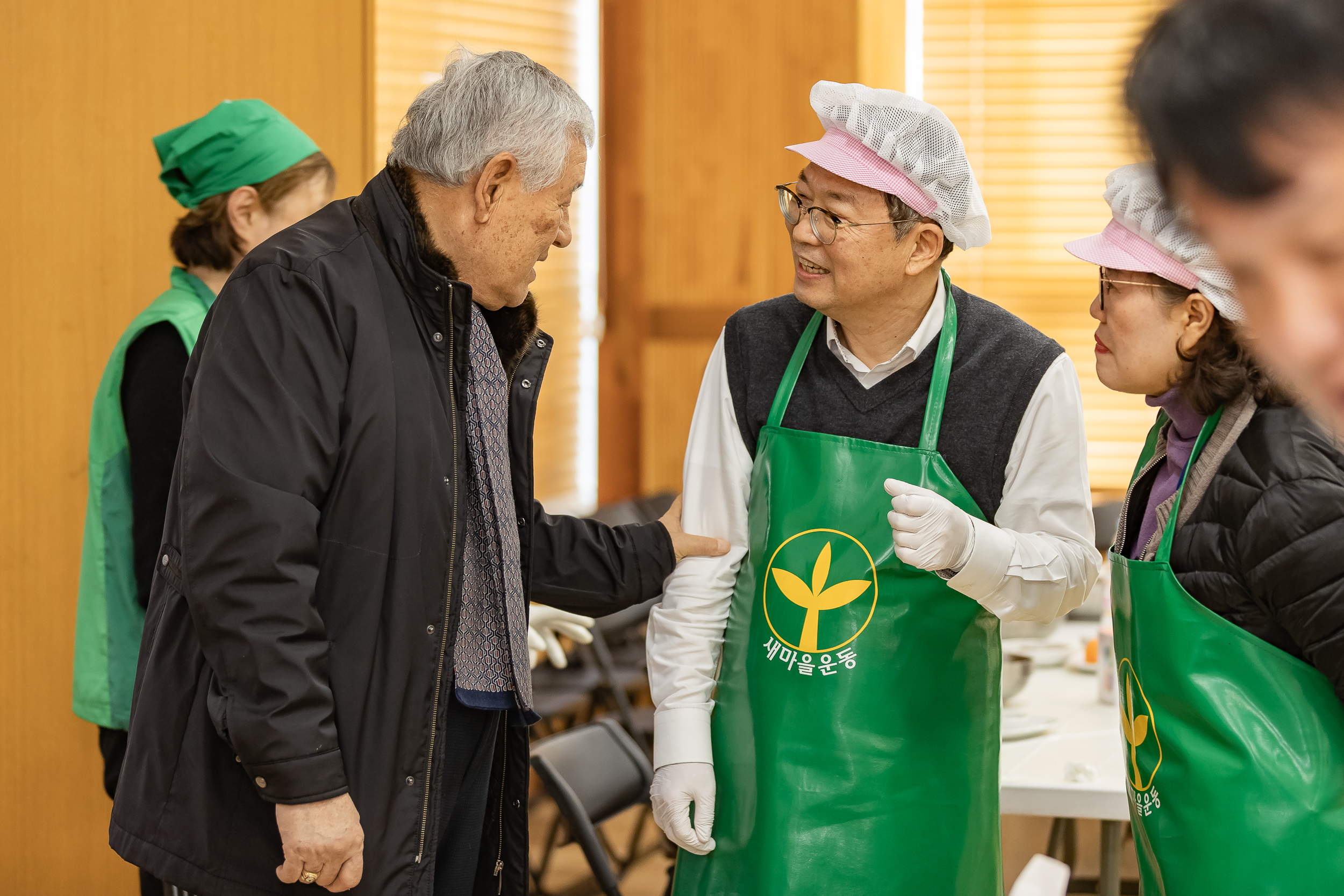 20260203-구의1동 새마을단체와 함께하는 따뜻한 떡국 나눔 20260203-10376_L_181158.jpg