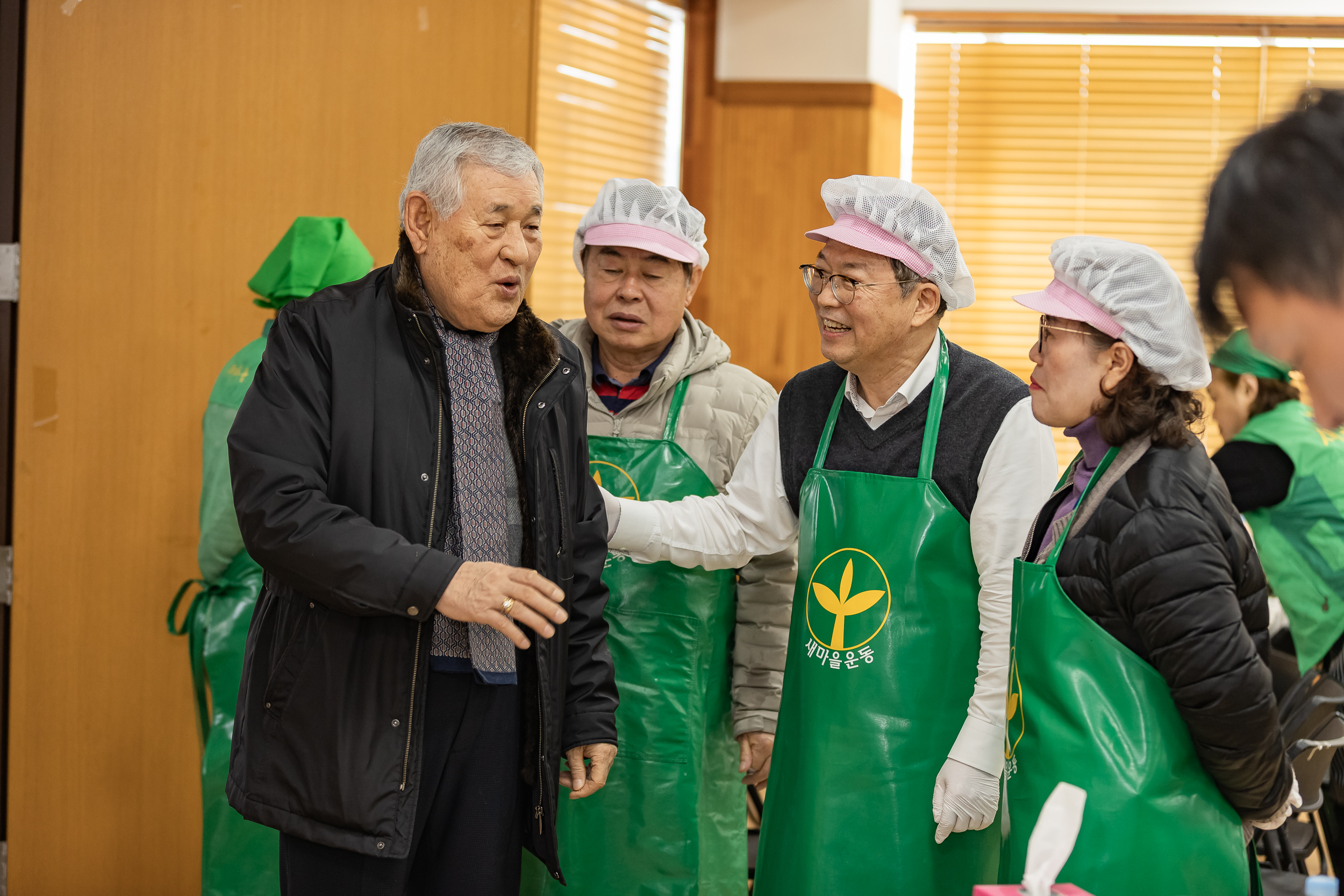 20260203-구의1동 새마을단체와 함께하는 따뜻한 떡국 나눔 20260203-10398_L_181158.jpg