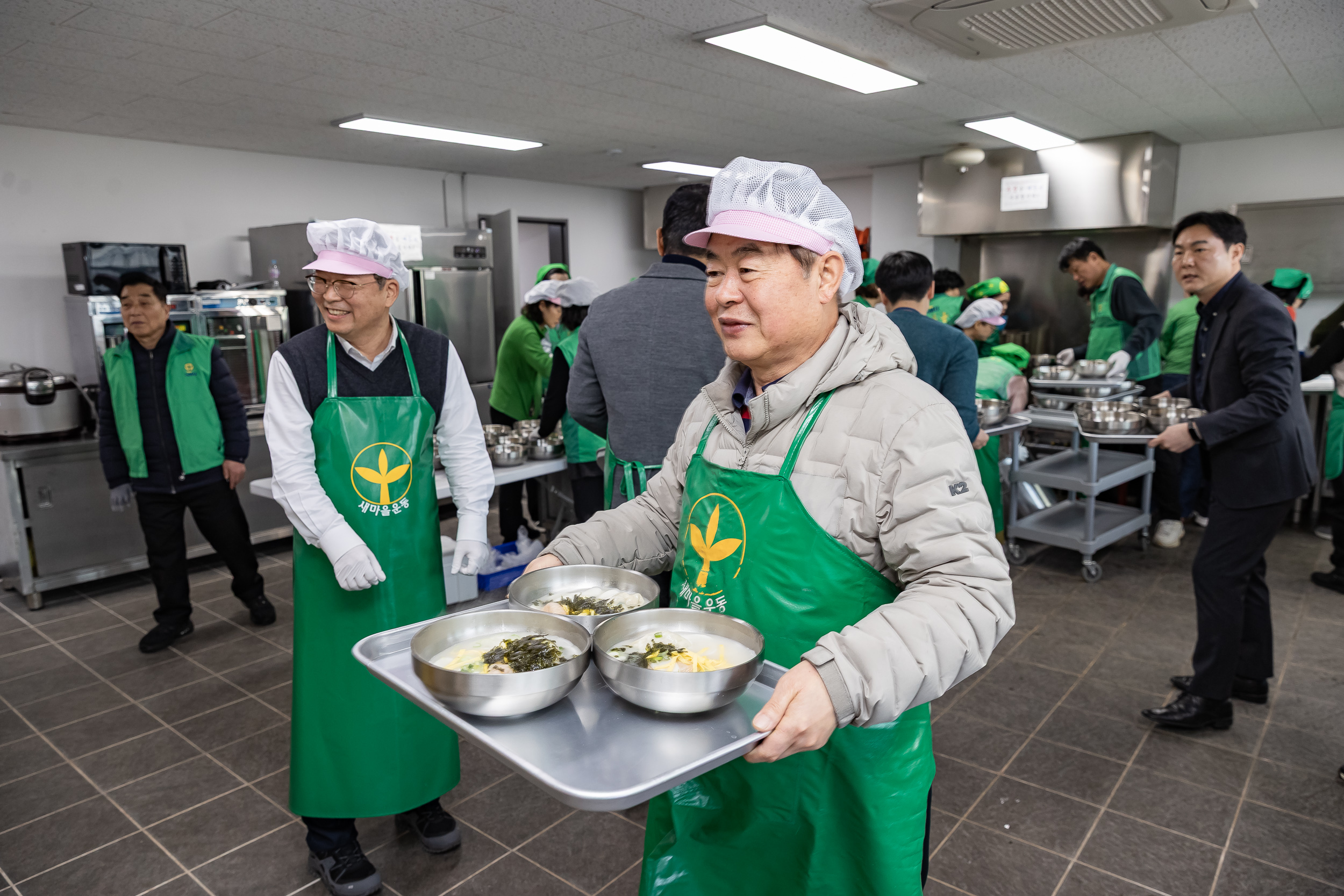 20260203-구의1동 새마을단체와 함께하는 따뜻한 떡국 나눔 20260203-10226_L_181158.jpg