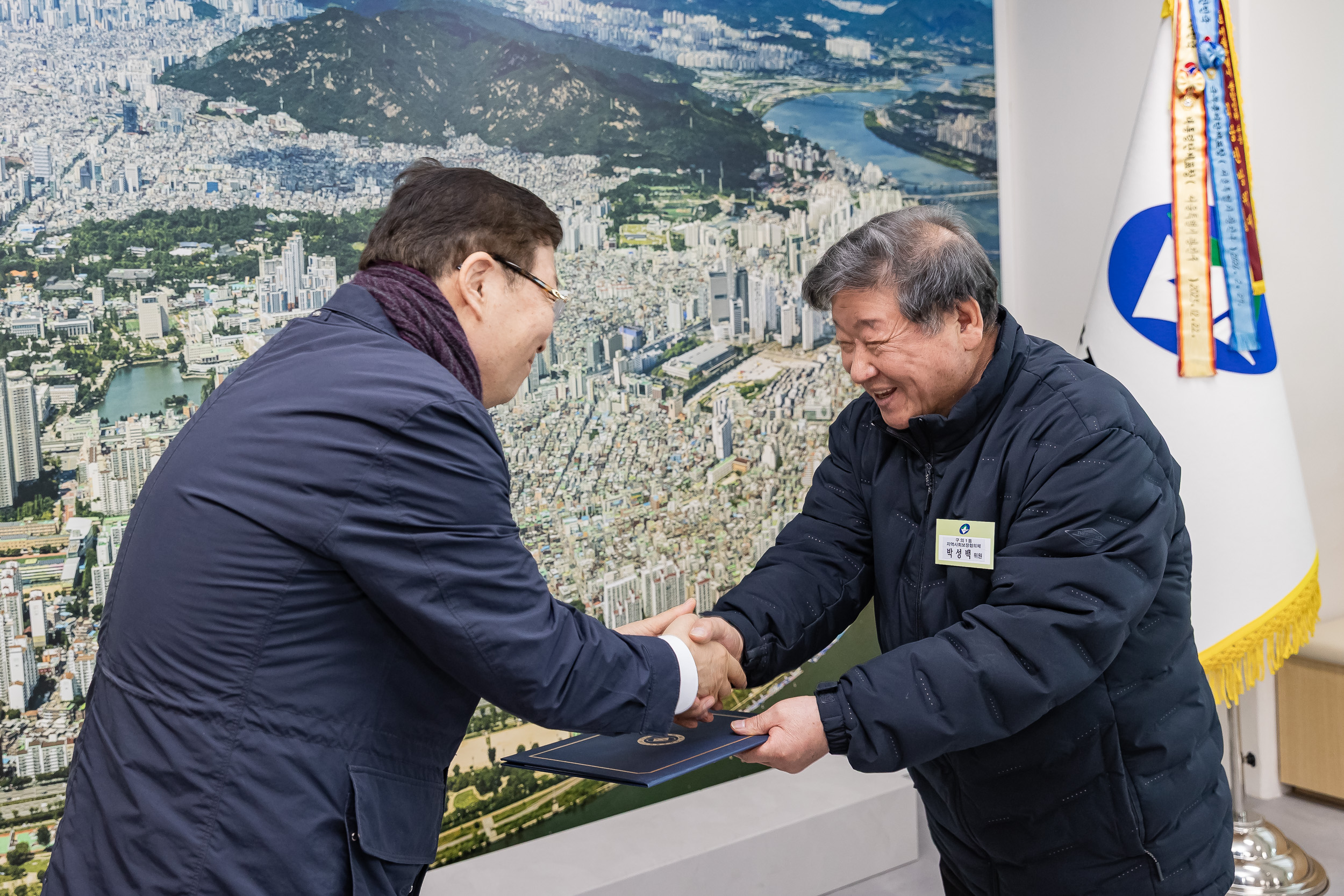 20260320-동 지역사회보장협의체 위원 위촉장 전달식 20260320-45117_L_172346.jpg