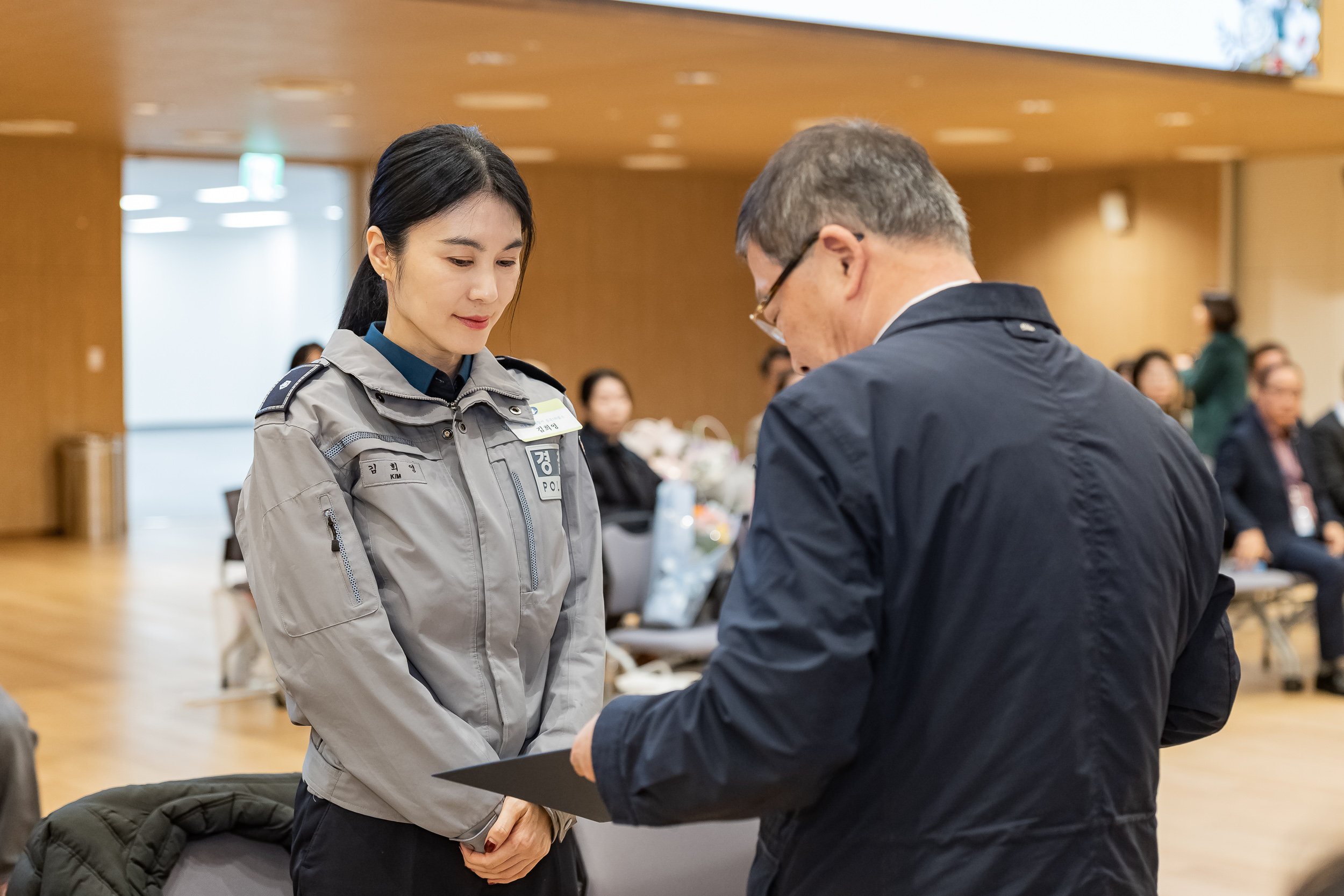 20251028-2025년 10월 정기 구민표창 수여식 20251028-73540_L_182443.jpg