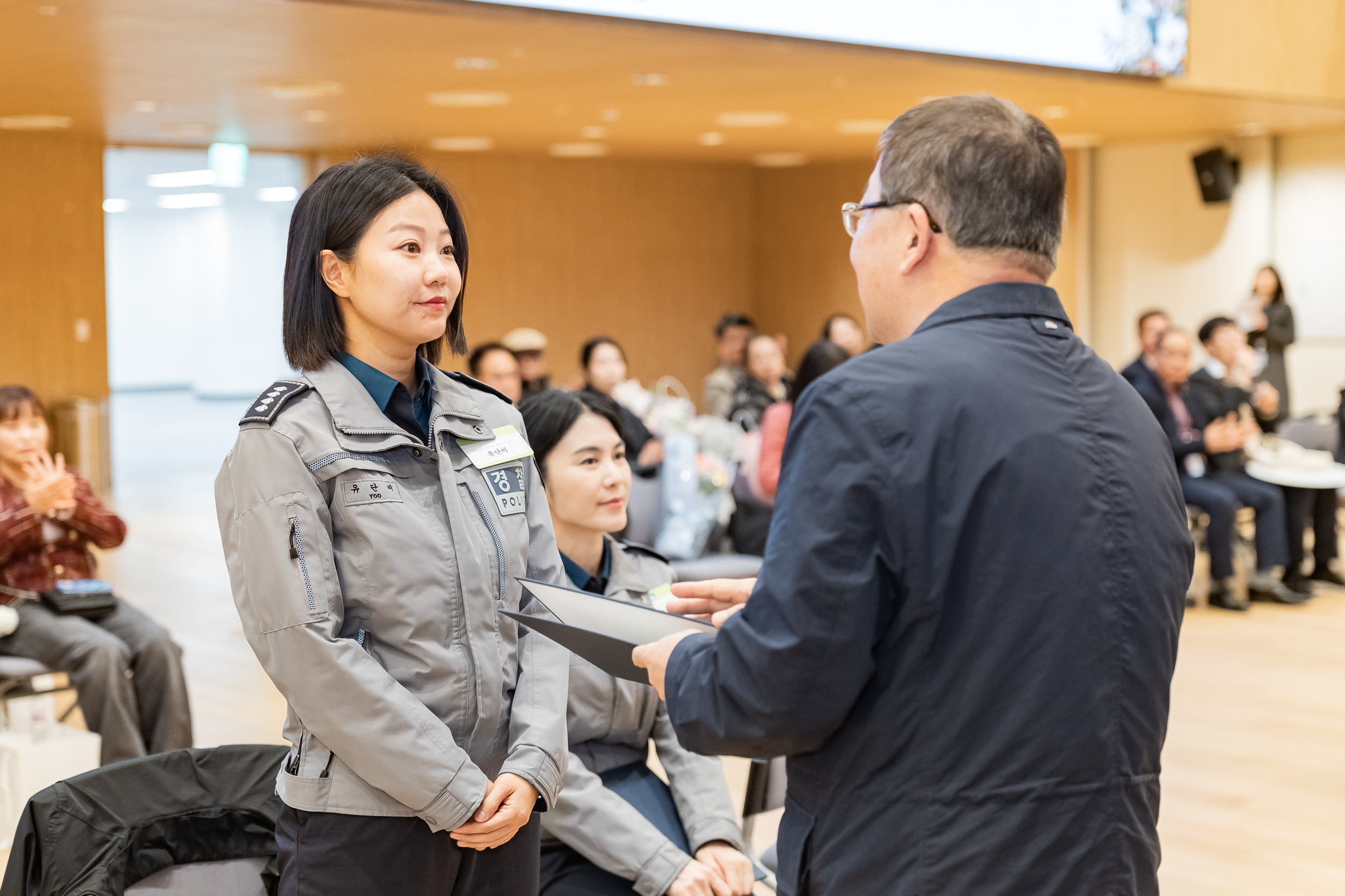 20251028-2025년 10월 정기 구민표창 수여식 20251028-73566_L_182443.jpg