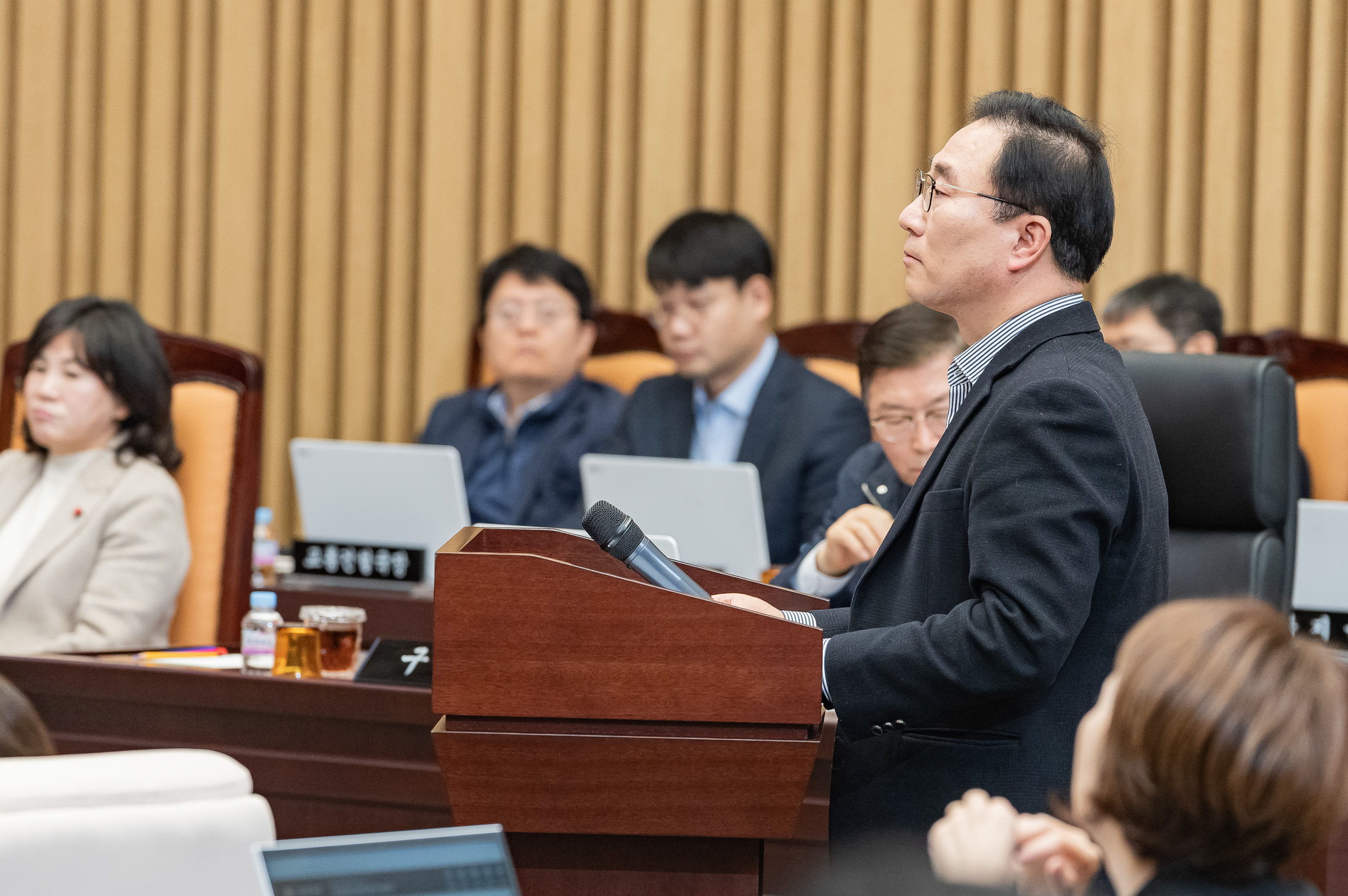 20260211-제288회 광진구의회 임시회 제2차 본회의 폐회 20260211-18138_L_154353.jpg