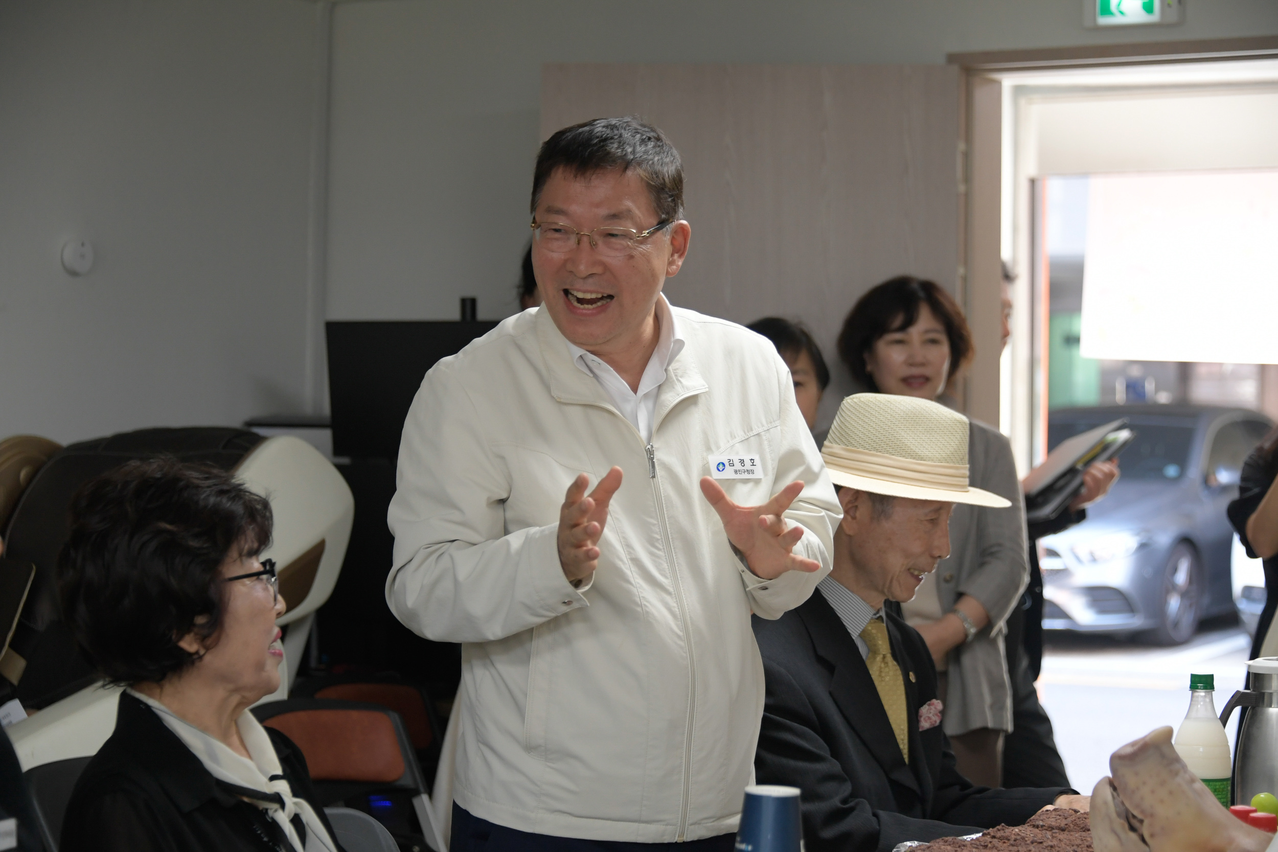 20250926-추석맞이 자양4동 제2경로당 방문 20250926-46020_L_173107.jpg