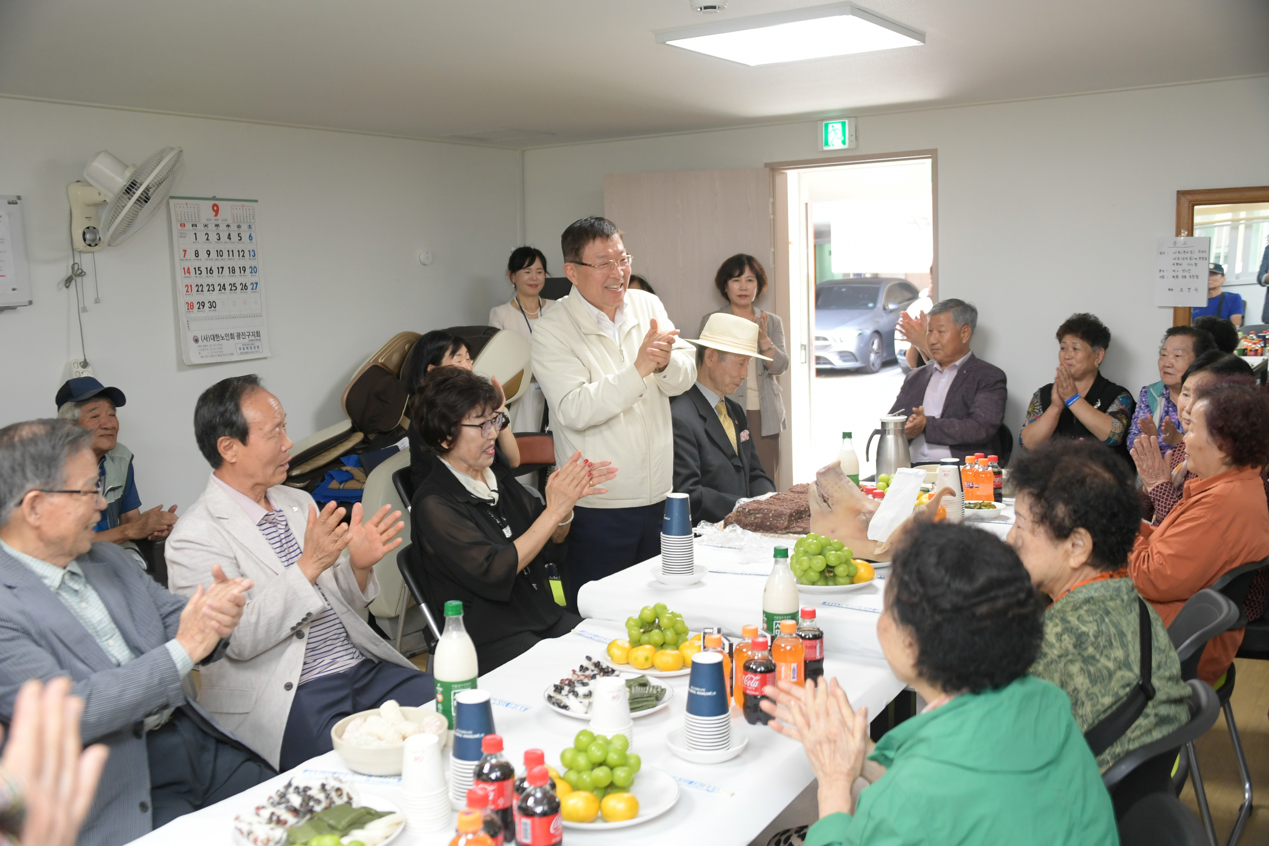 20250926-추석맞이 자양4동 제2경로당 방문 20250926-46034_L_173107.jpg