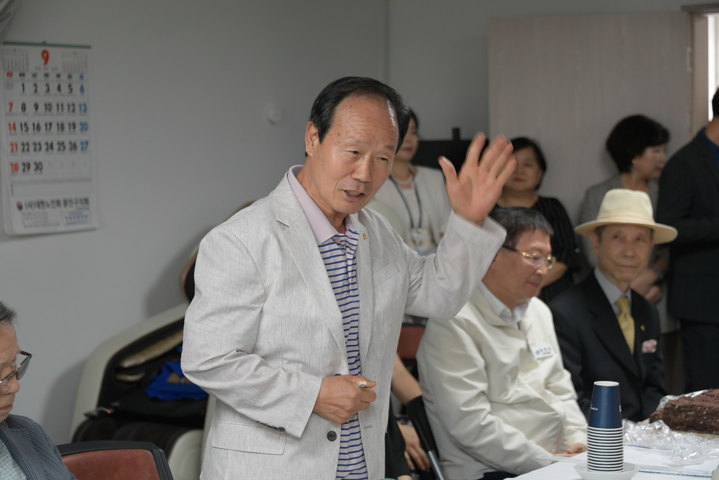 20250926-추석맞이 자양4동 제2경로당 방문 20250926-46045_L_173107.jpg