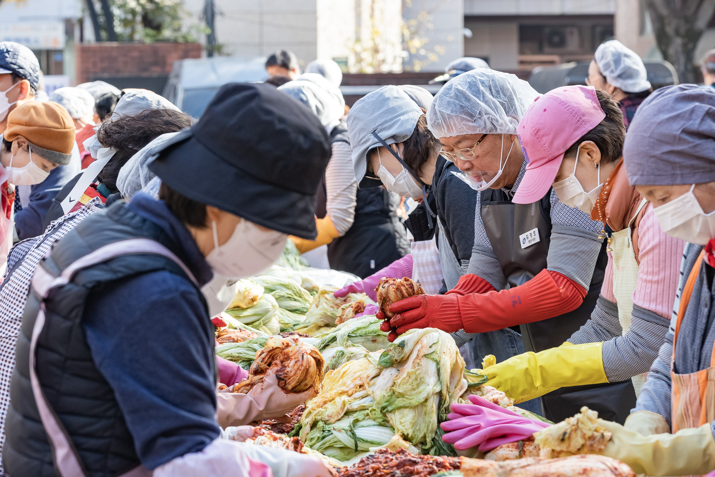 20251115-천주교 사랑의 김장 나눔행사 20251115-8021_L_155945.jpg
