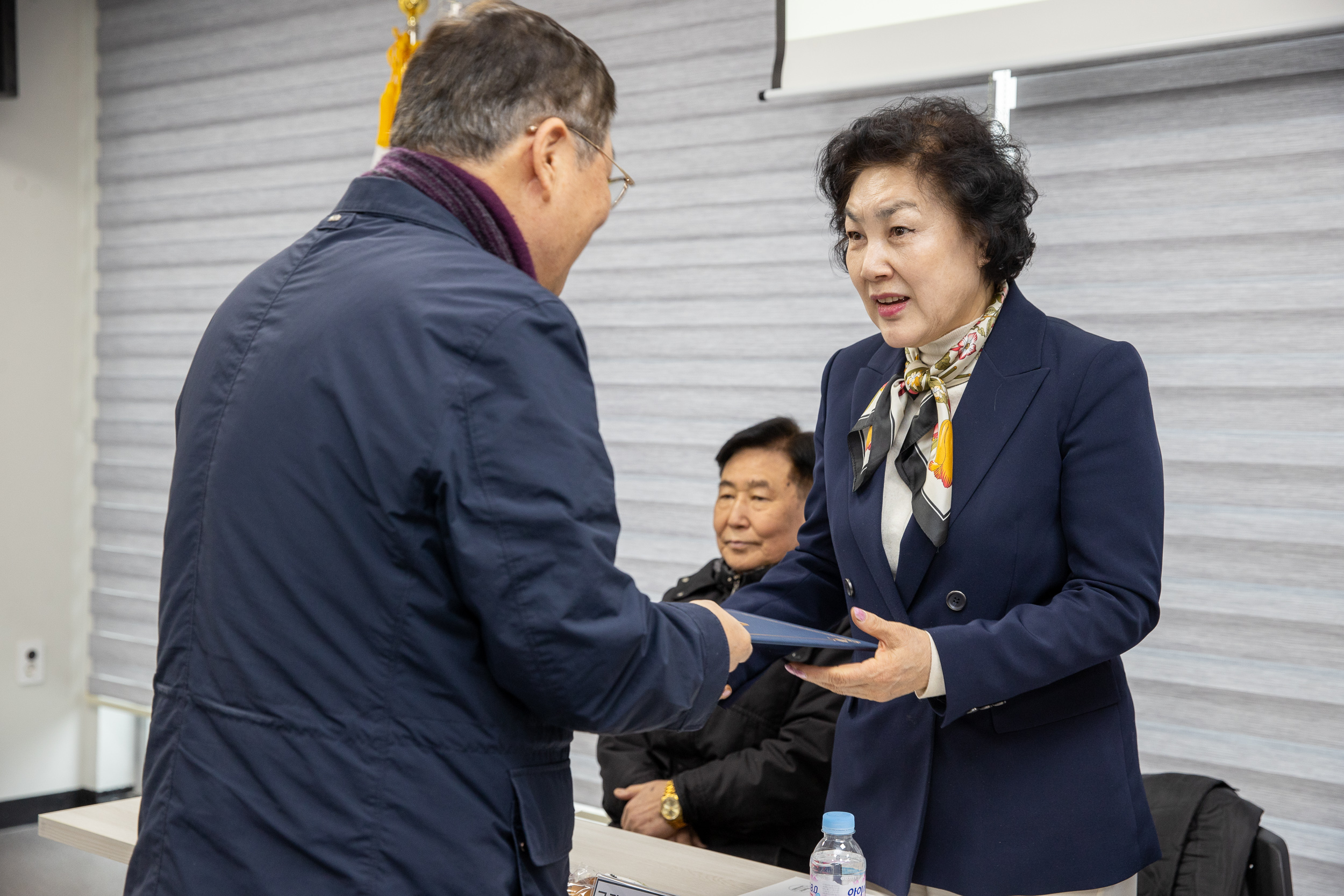 20260213-군자동 주민자치회 위원 위촉장 수여식 20260213-20435_L_122009.jpg