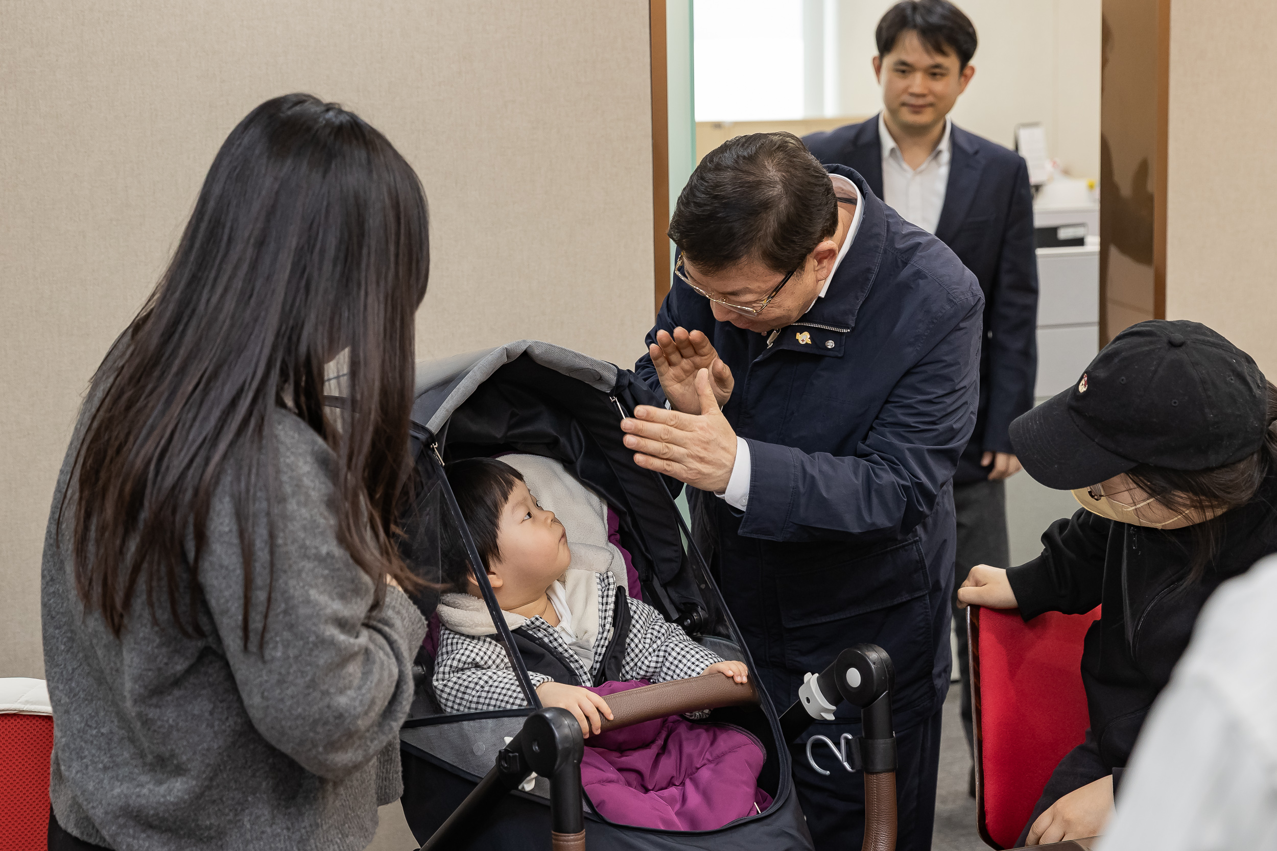 20260319-공동육아 나눔터 다문화가정 소모임 청사견학 20260319-44686_L_172056.jpg