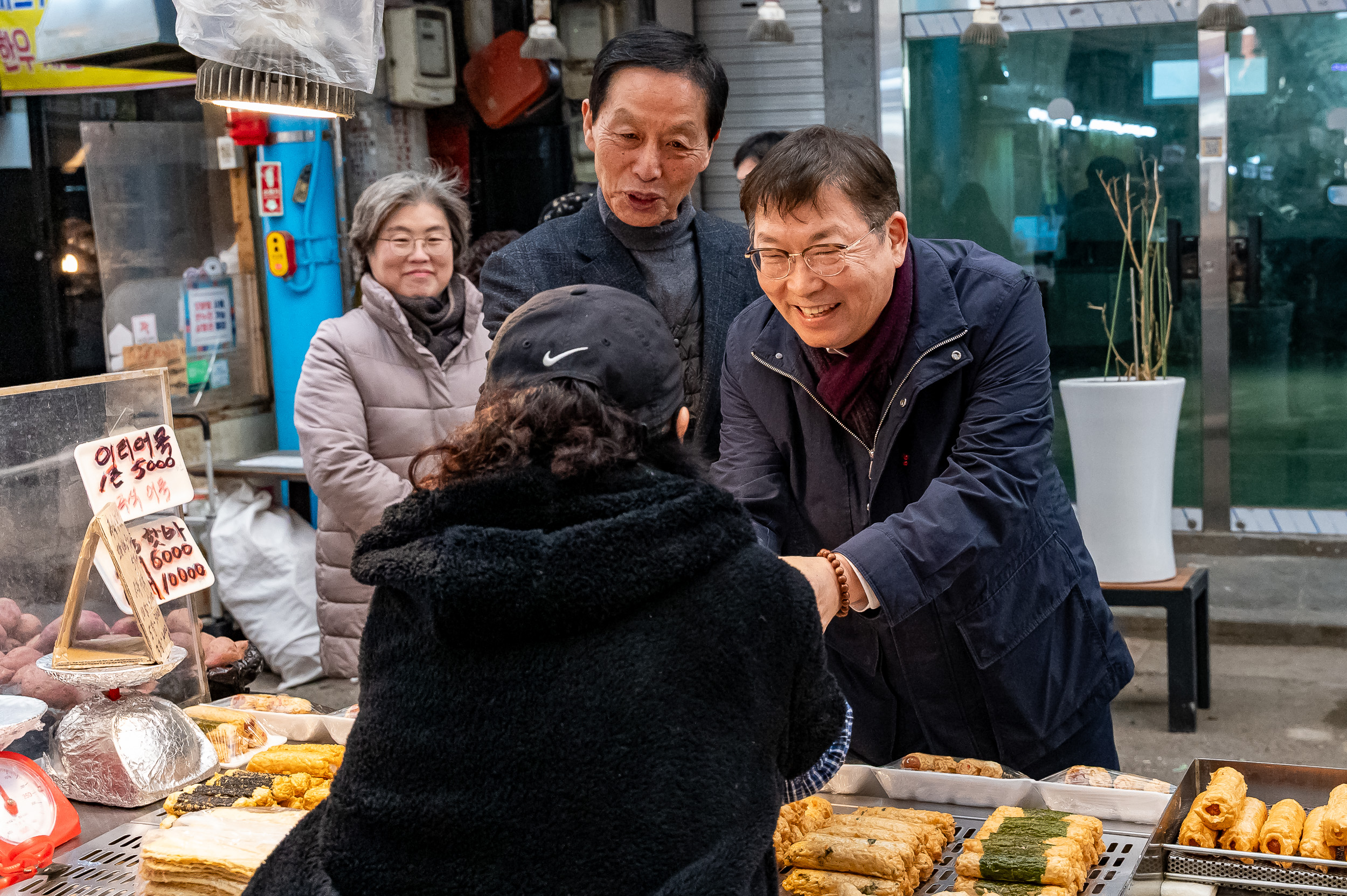 20260209-광진구 전통시장 장보기(중곡제일시장) 20260209-16803_L_210550.jpg