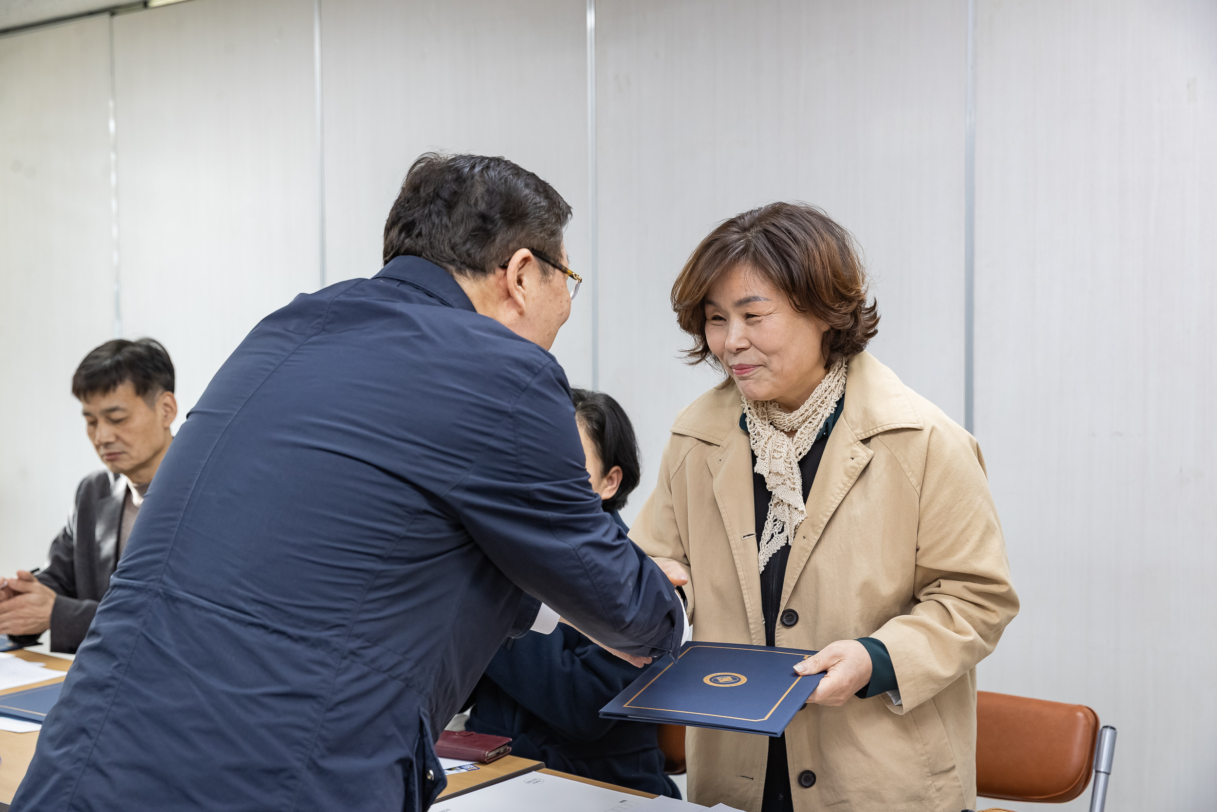 20260319-중곡4동 주민자치회 신규위원 위촉장 수여 및 간담회 20260319-44919_L_172250.jpg