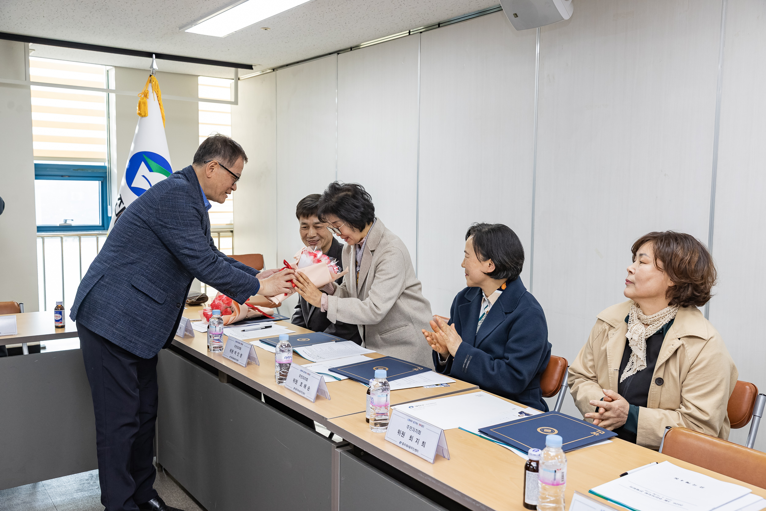 20260319-중곡4동 주민자치회 신규위원 위촉장 수여 및 간담회 20260319-44923_L_172250.jpg