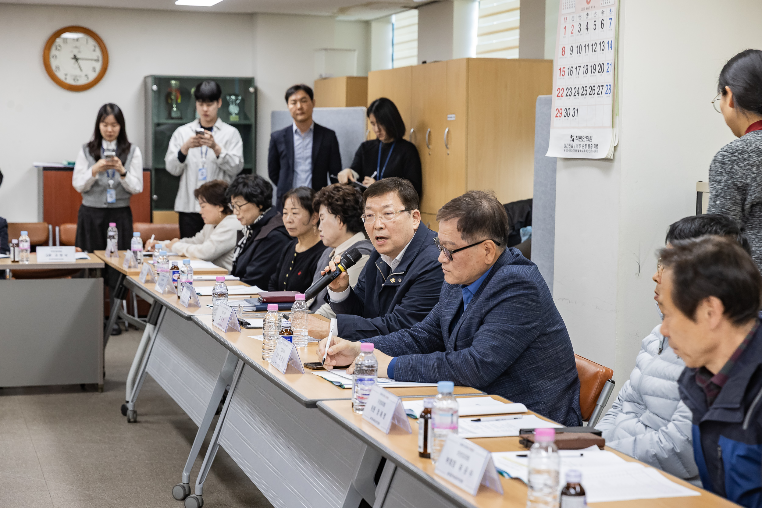 20260319-중곡4동 주민자치회 신규위원 위촉장 수여 및 간담회 20260319-45003_L_172250.jpg