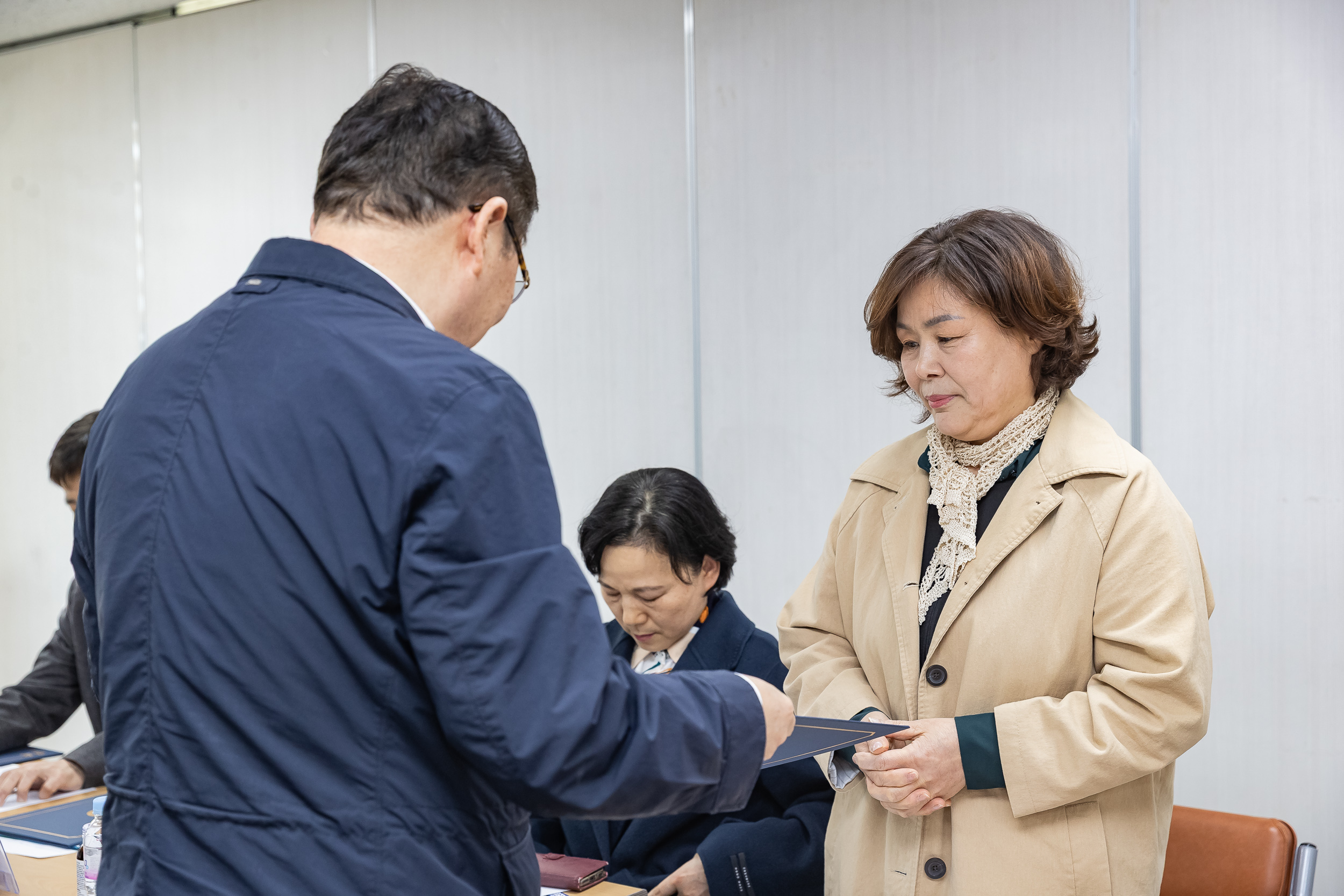 20260319-중곡4동 주민자치회 신규위원 위촉장 수여 및 간담회 20260319-44902_L_172250.jpg