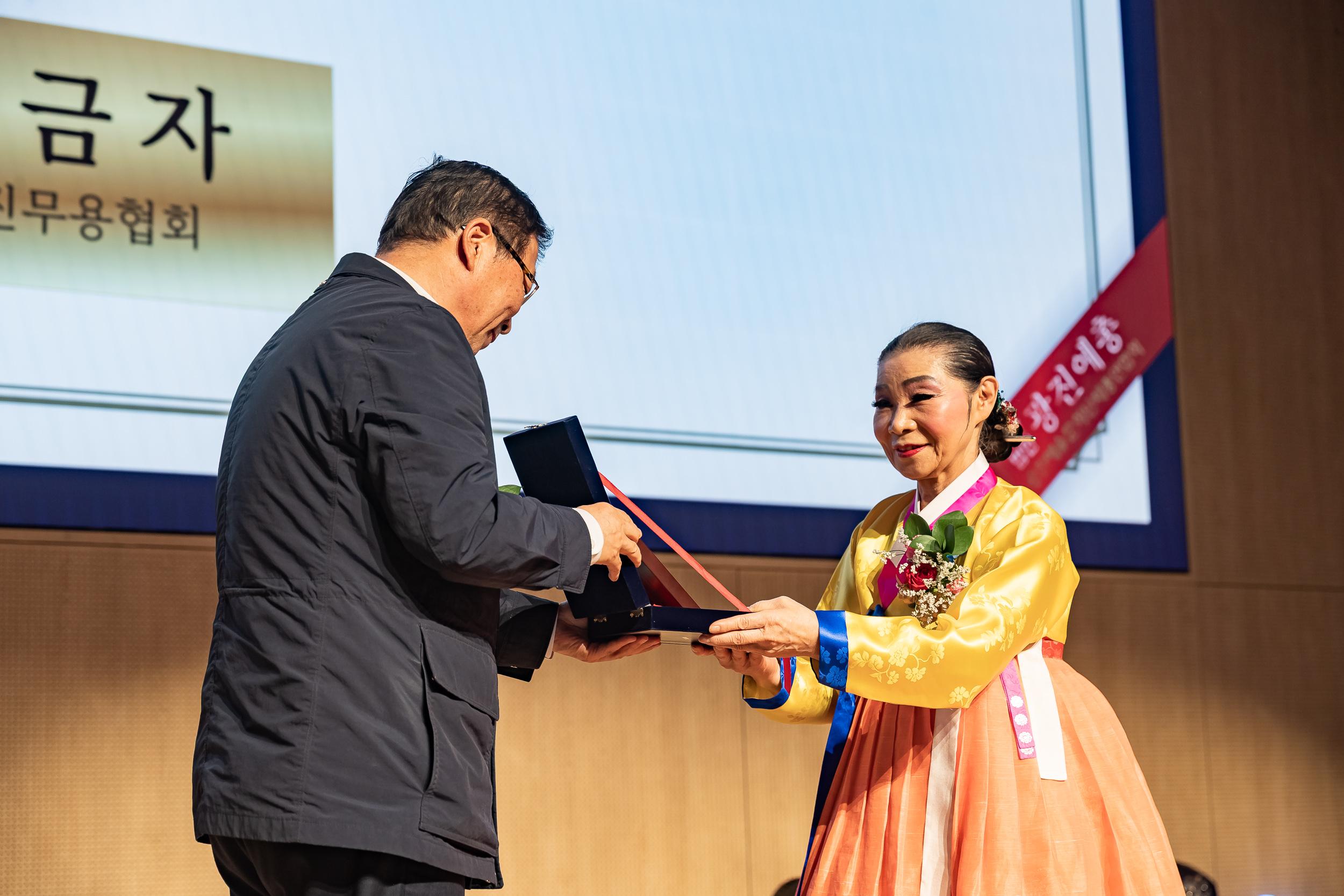 20251121-광진예술인의 밤 20251121-12520_L_191123.jpg