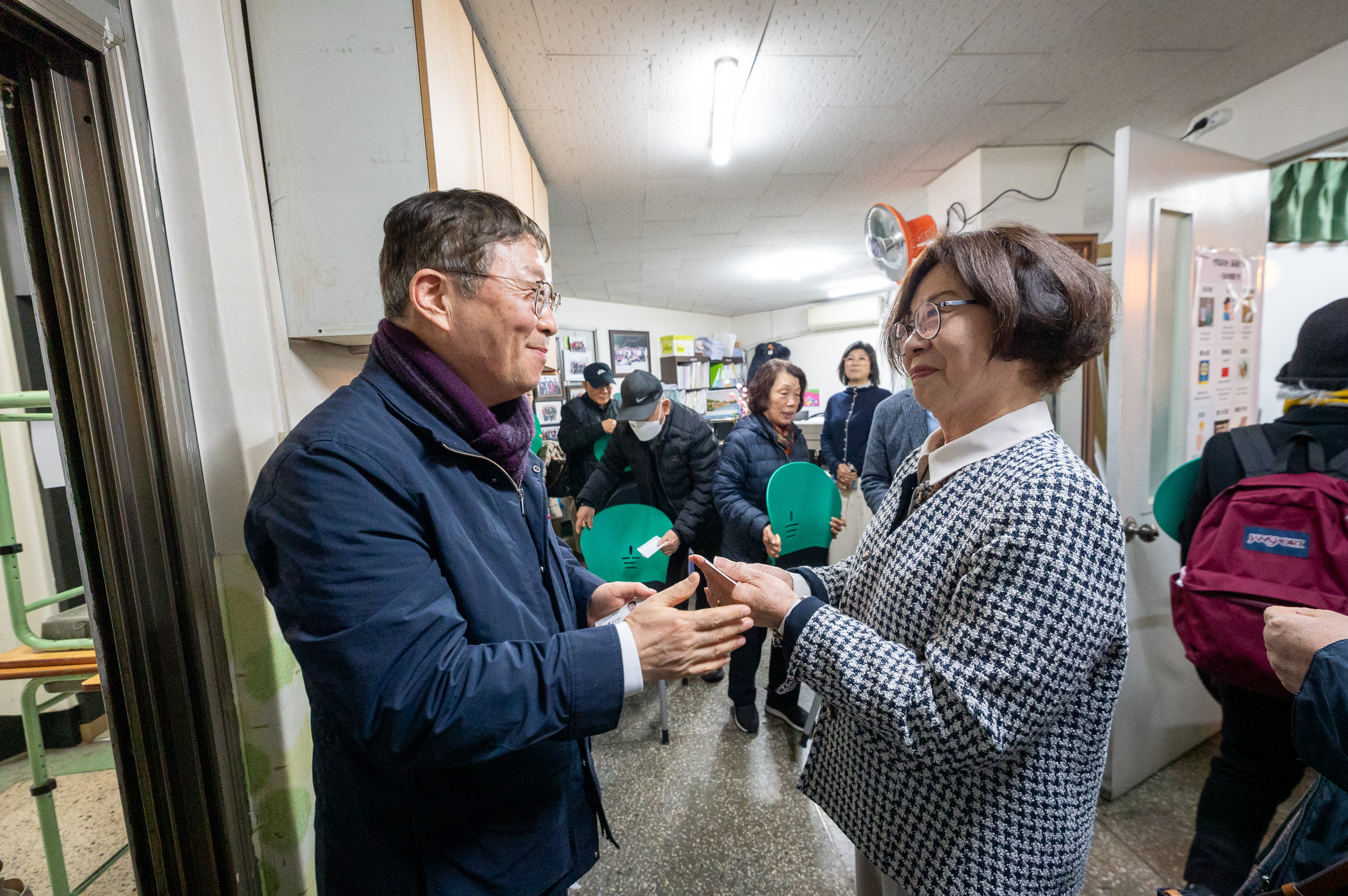 20260213-동부밑거름학교 졸업식 20260213-5649_L_122136.jpg