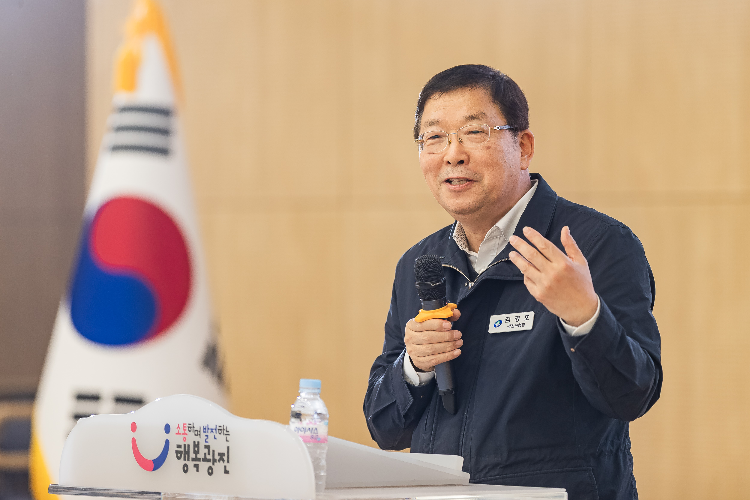 20251126-2025년 11월 정기 구민표창 수여식 20251126-16212_L_192551.jpg