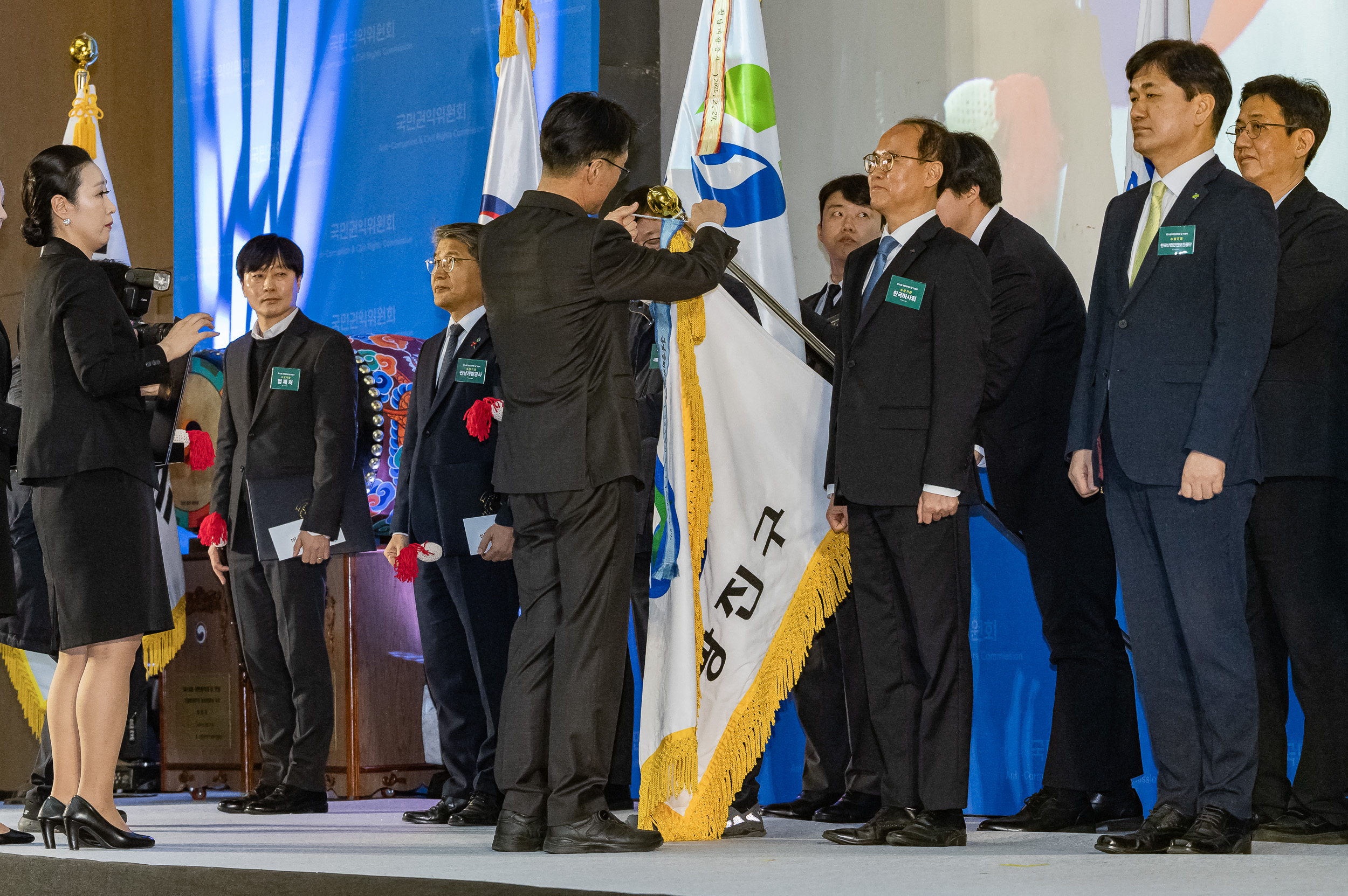20260227-제14회 국민권익의 날 기념식-종합청렴도평가 유공 단체 표창 수상 20260227-06256_L_203948.jpg