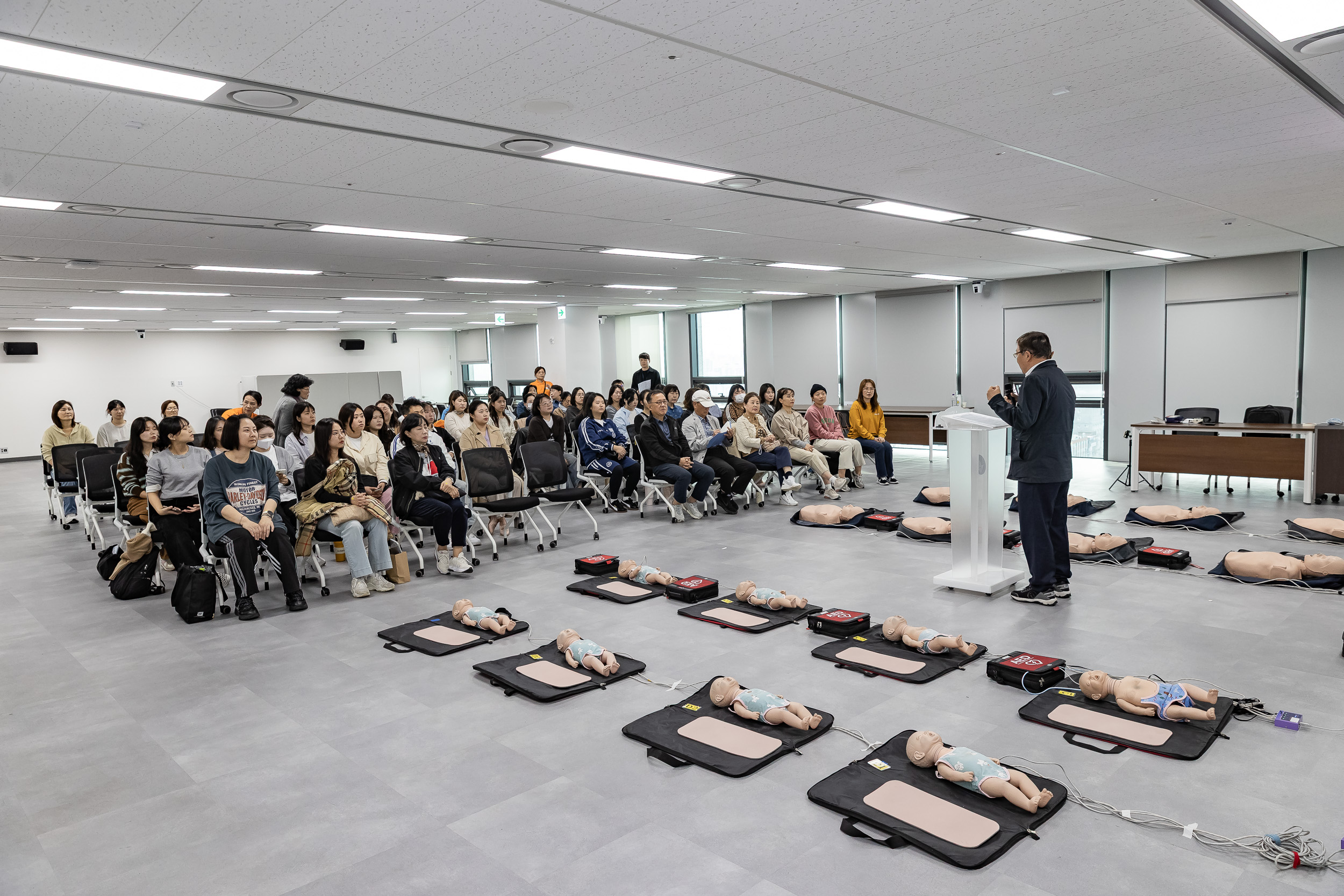 20251021-2025 어린이 이용시설 종사자 안전교육 20251021-64146_L_172551.jpg