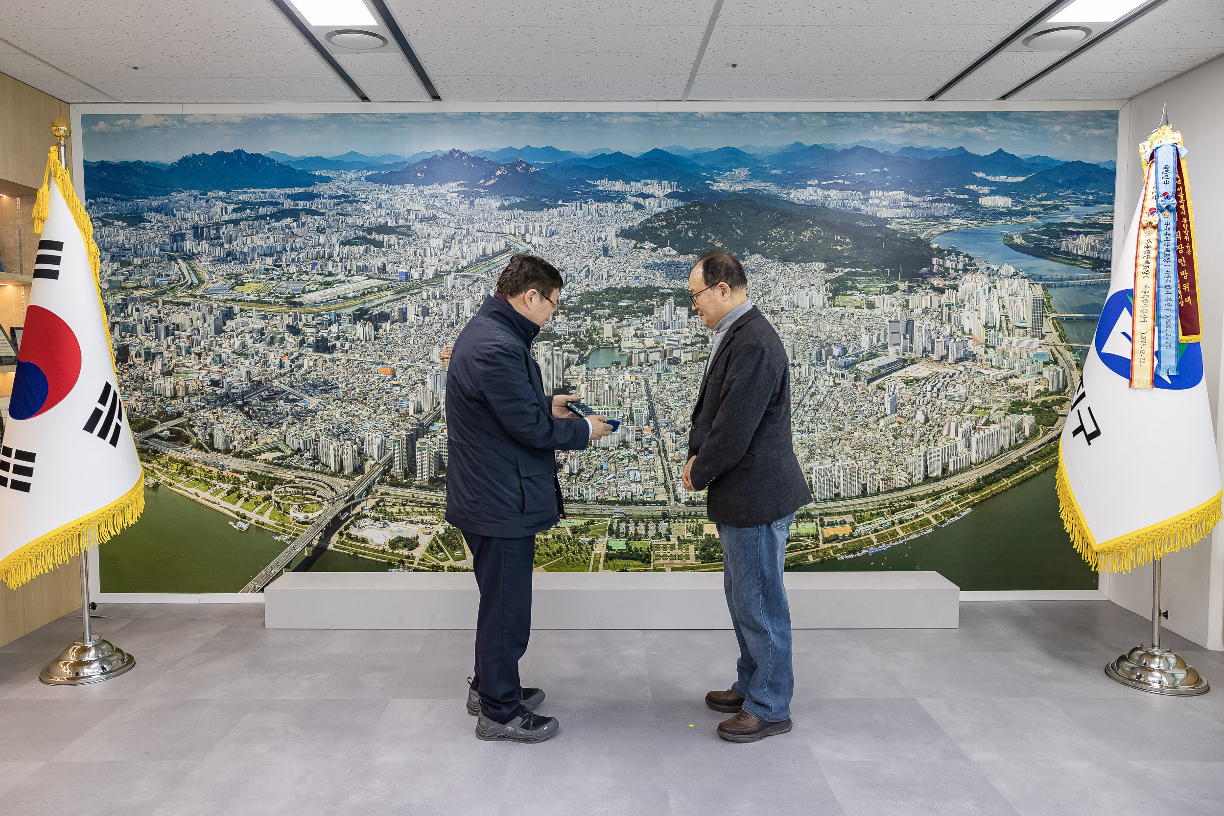 20260319-광진예술문화단체 총연합회 전임회장 감사패 수여식 20260319-44645_L_172002.jpg