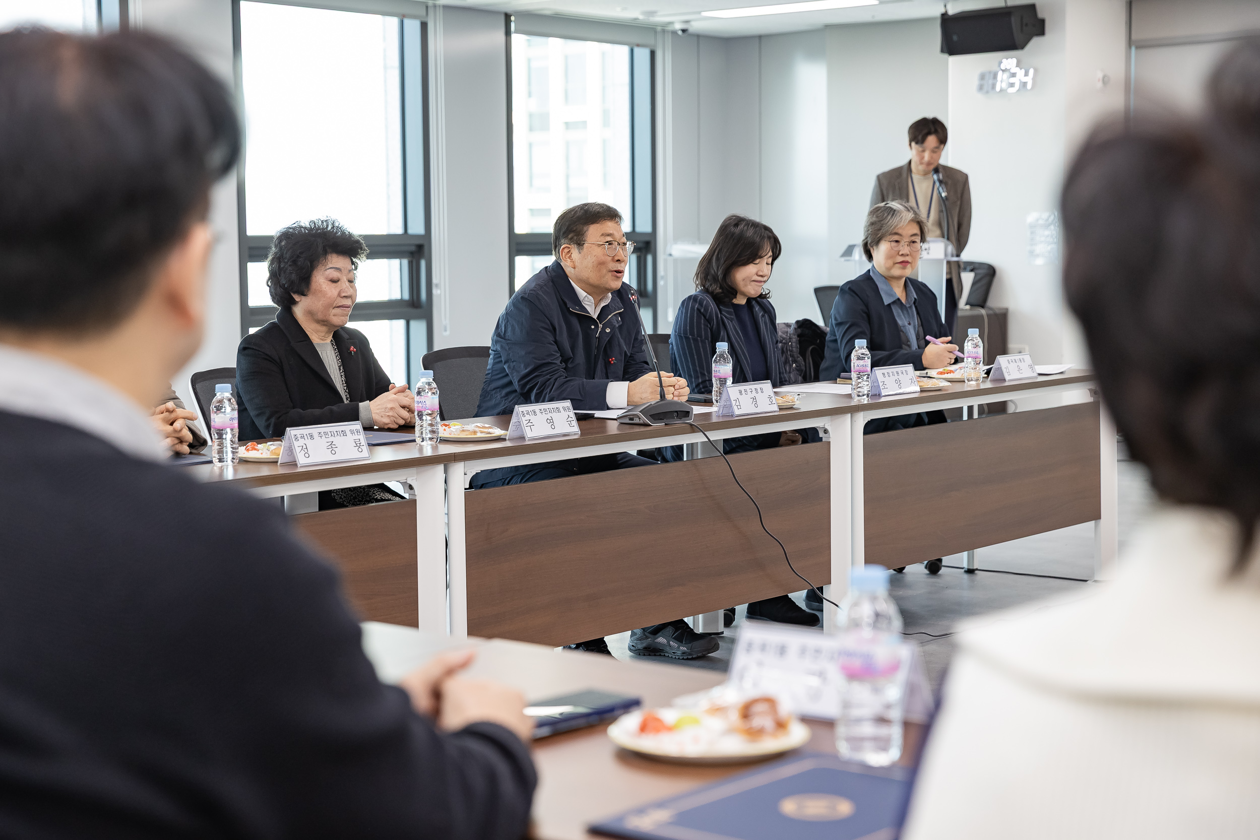 20260203-중곡1동 주민자치회 위원 위촉장 수여식 20260203-10687_L_181309.jpg