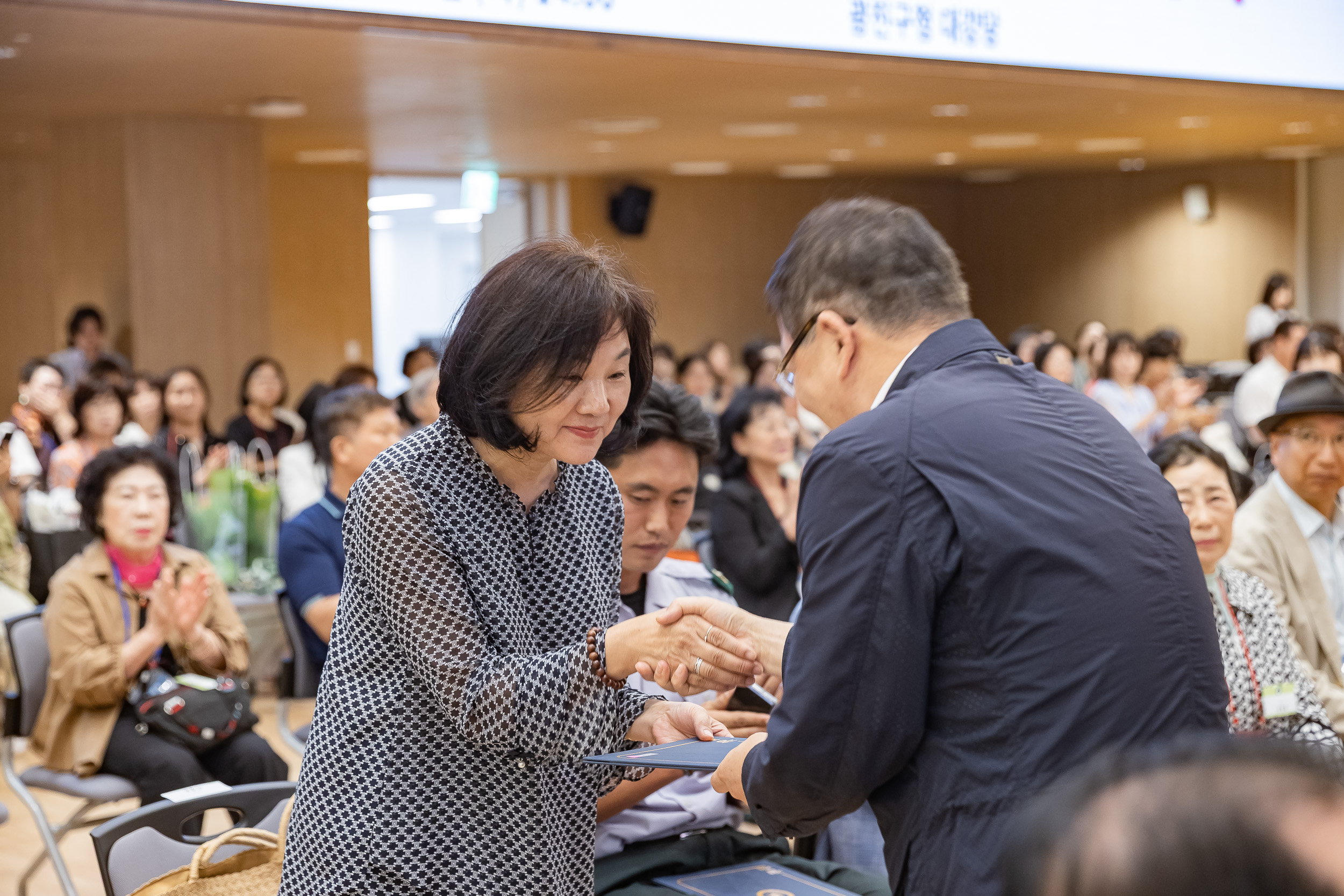 20250923-2025년 9월 정기 구민표창 수여식 20250923-38906_L_161337.jpg