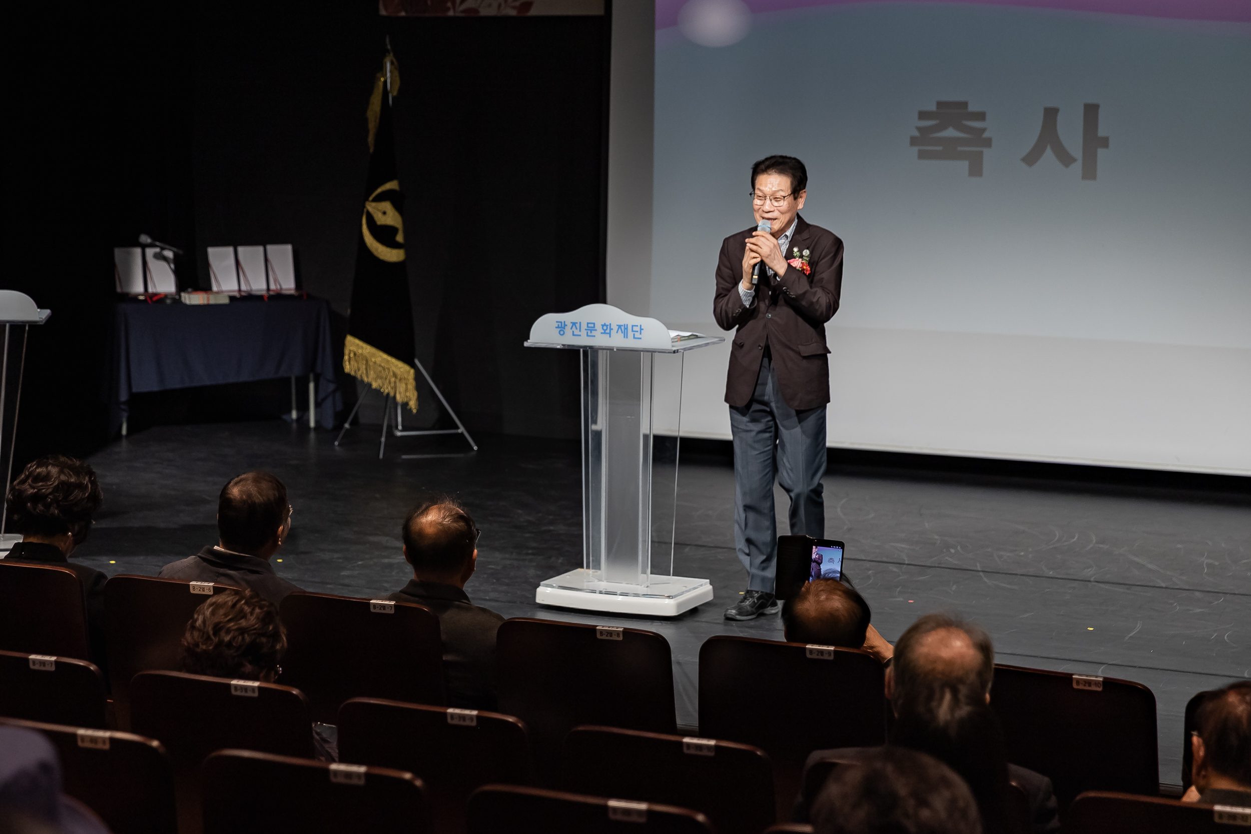 20251021-제24회 광나루사생회 정기전 20251021-64339_L_172716.jpg