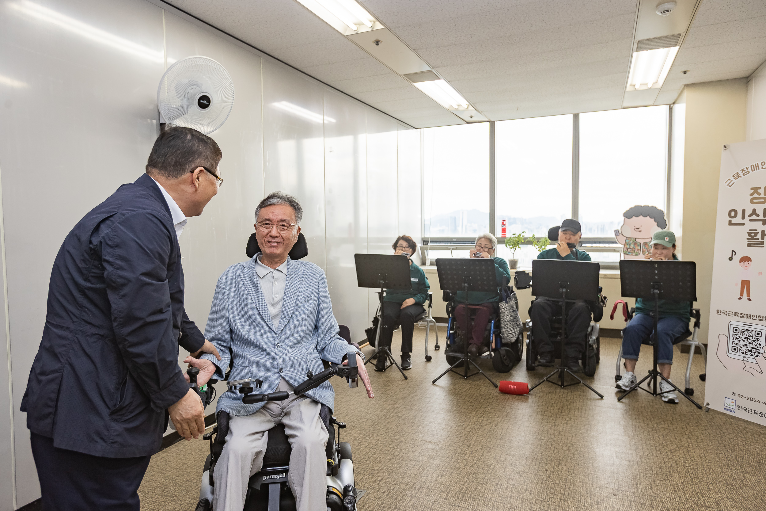 20250922-추석맞이 장애인단체 및 시설방문 20250922-35985_L_092522.jpg