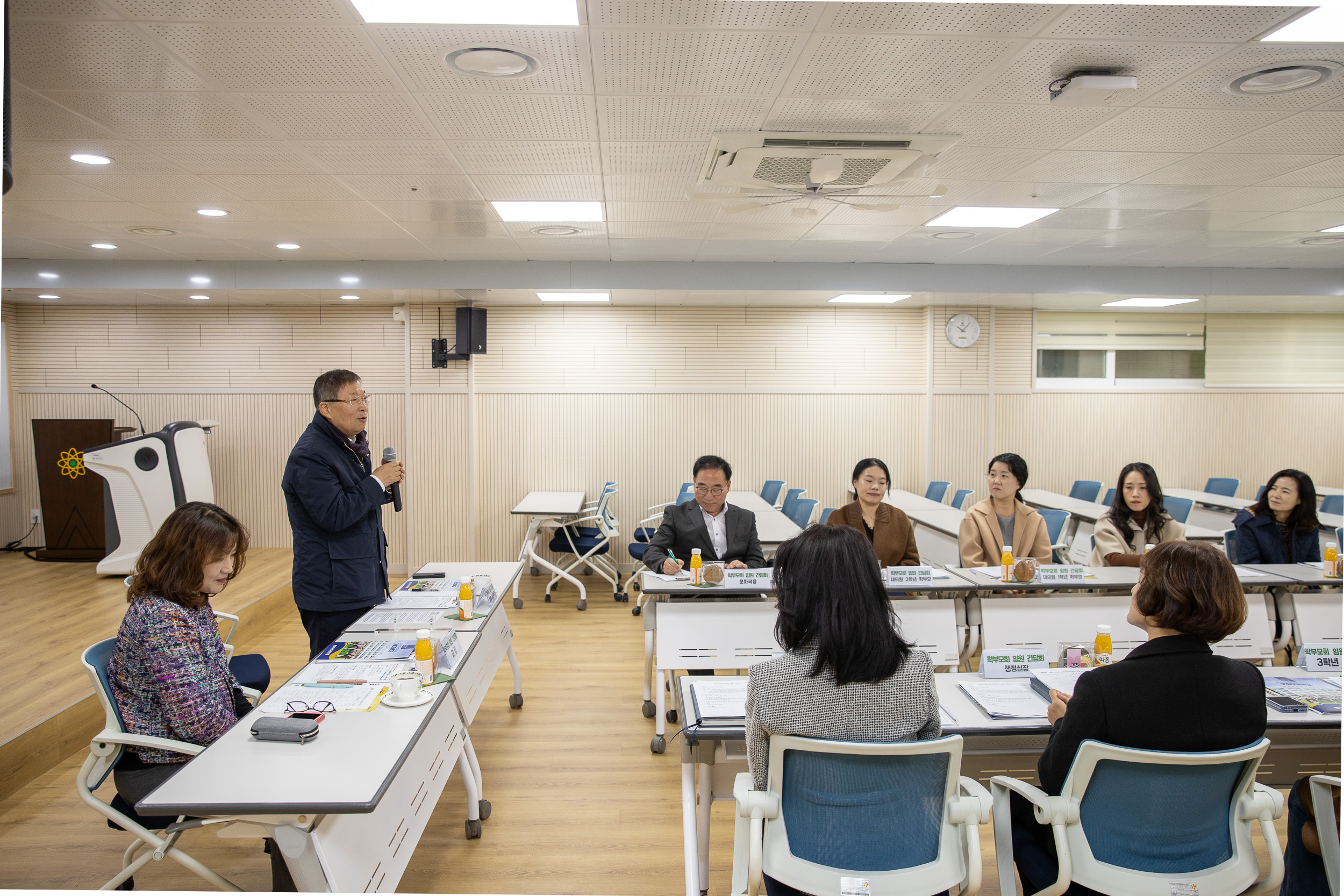 20251103-가람고 인조잔디 운동장 조성기념 학부모 간담회 20251103-82260_L_103728.jpg