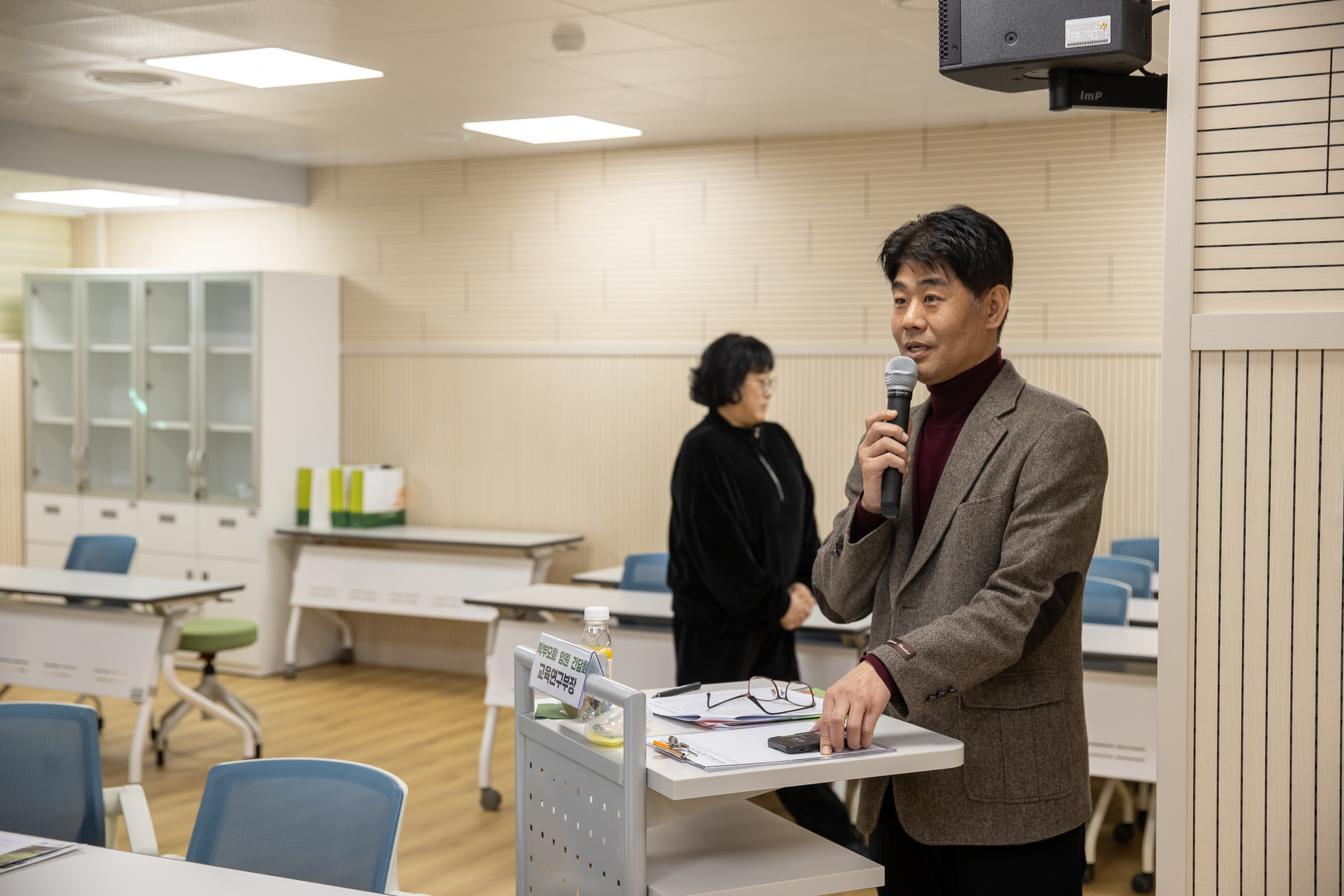 20251103-가람고 인조잔디 운동장 조성기념 학부모 간담회 20251103-82207_L_103728.jpg