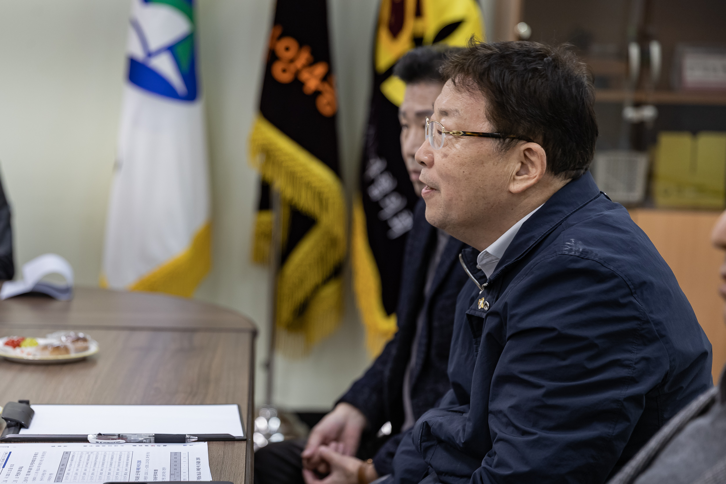 20260320-자양4동 주민자치회 신규위원 위촉장 수여 및 간담회 20260320-45709_L_172704.jpg