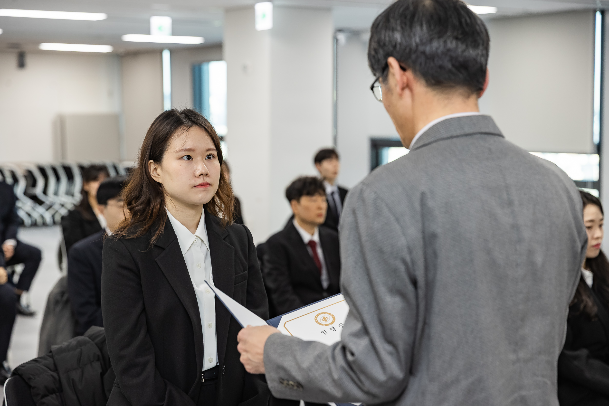 20251230-2026년 상반기 신규임용후보자 발령장 수여식 20251230-57088_L_134948.jpg