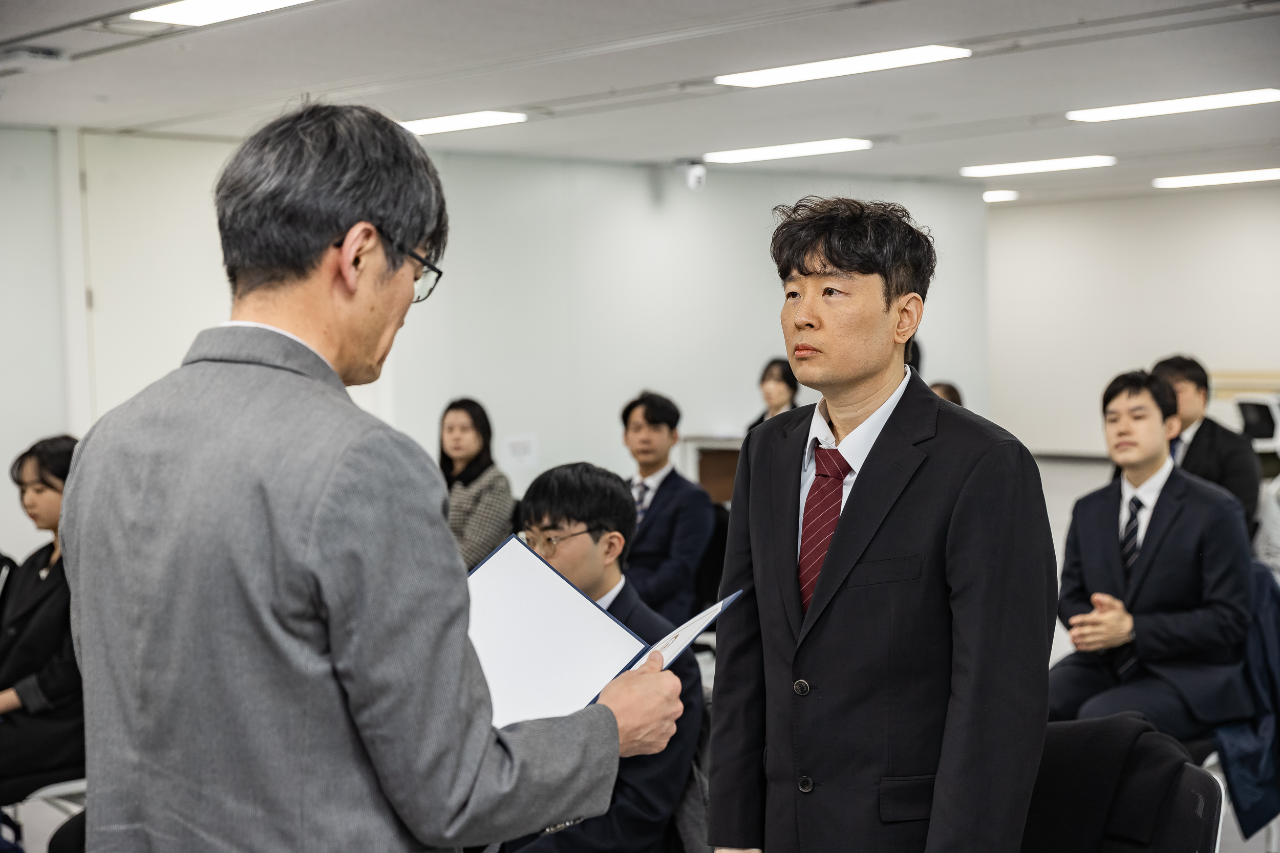 20251230-2026년 상반기 신규임용후보자 발령장 수여식 20251230-57159_L_134948.jpg