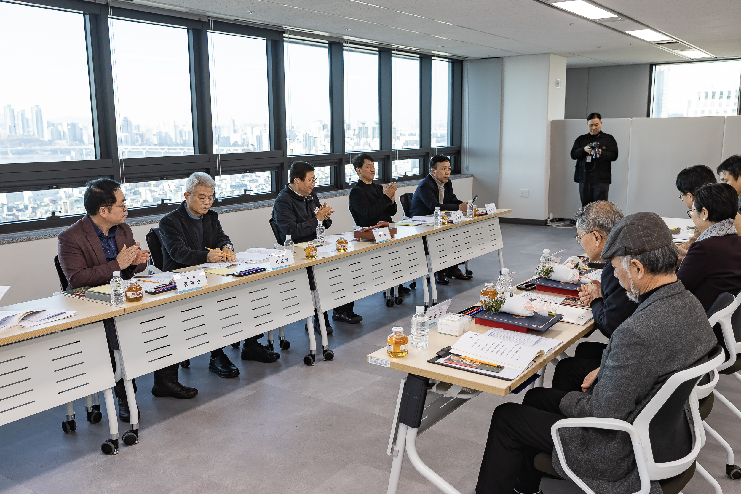 20251226-2025년도 제3회 재단법인 광진문화재단 이사회 20251226-54472_L_161005.jpg