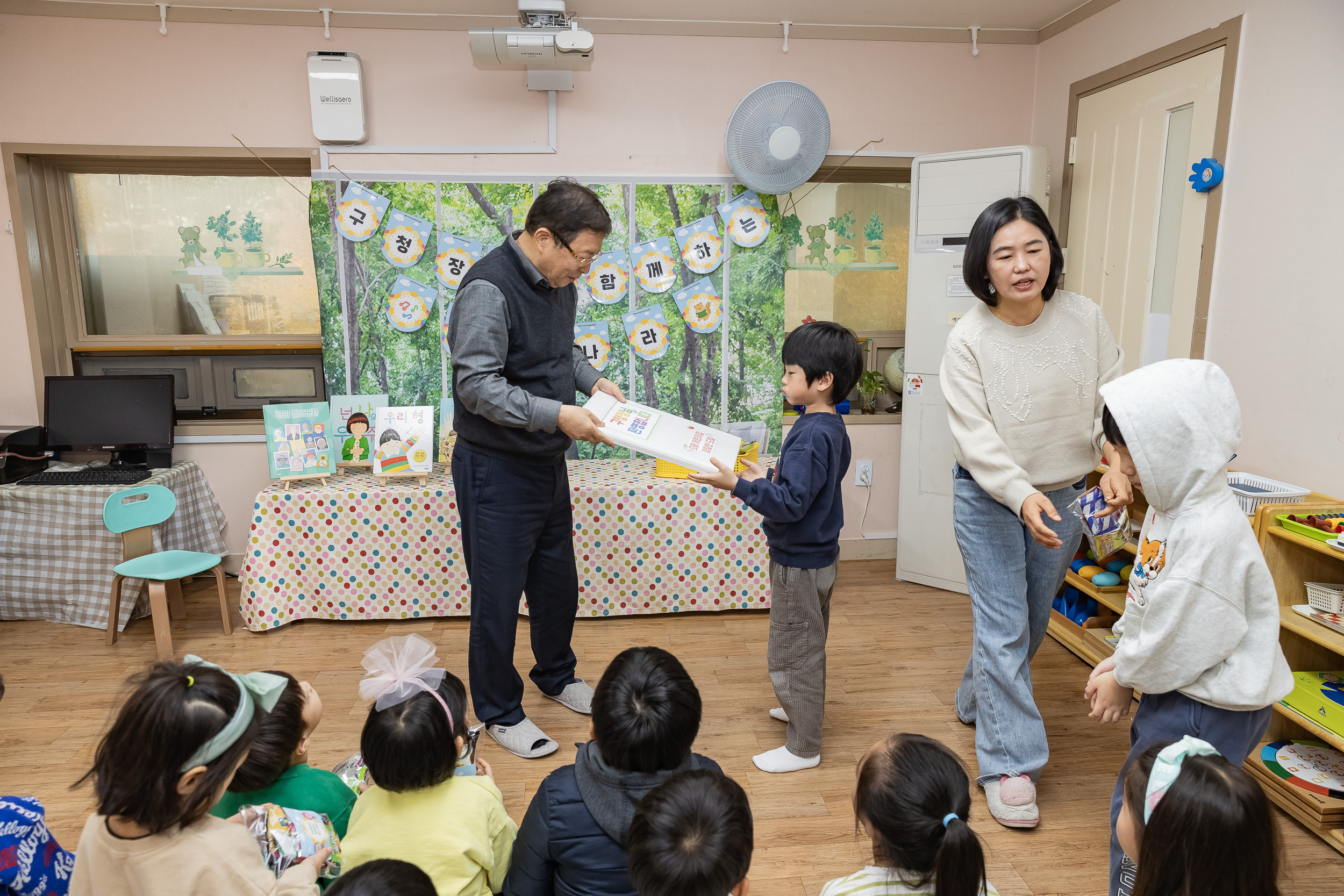 20251124-2025년 제4회 동화책 구연 행사(으뜸어린이집) 20251124-13062_L_191328.jpg