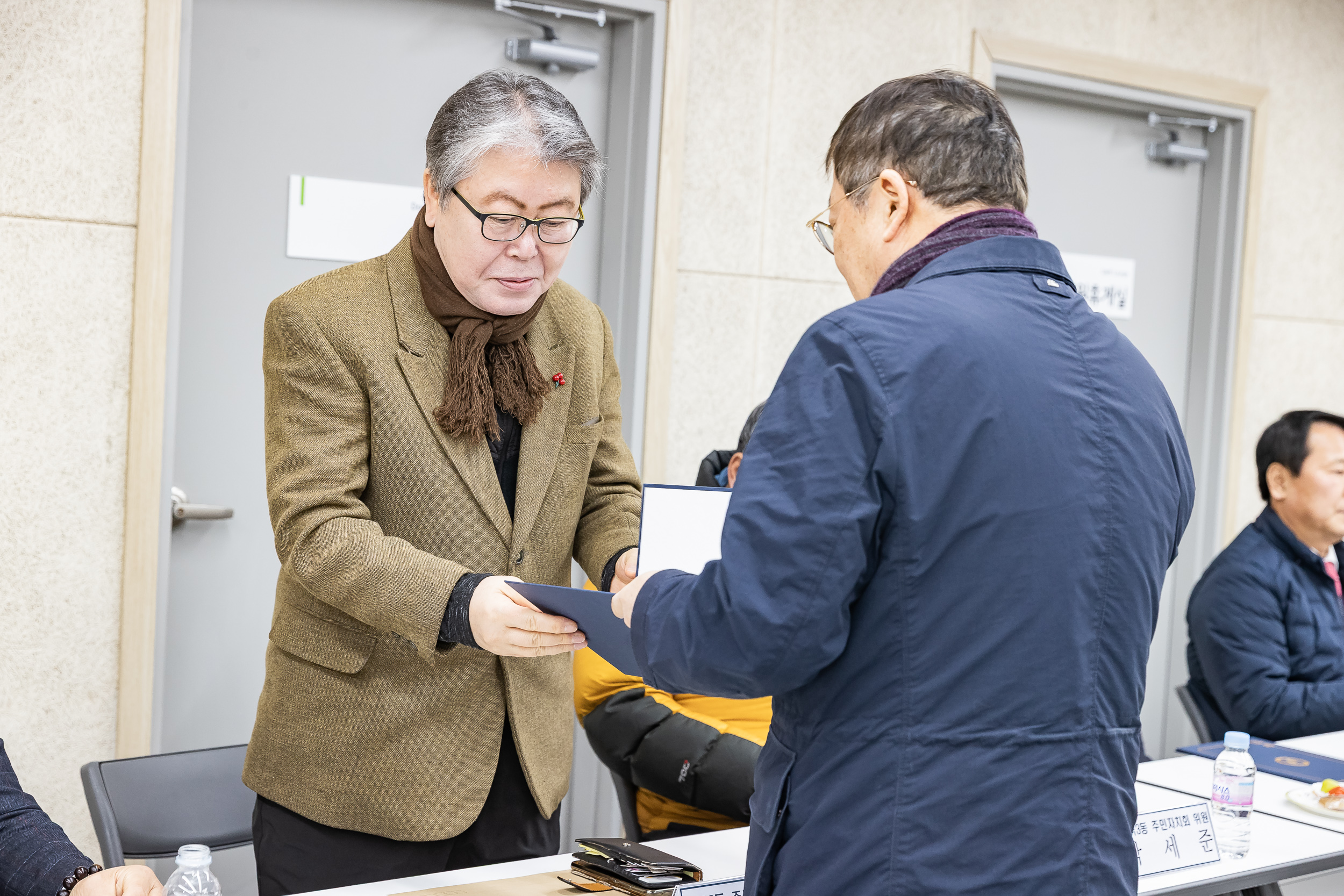 20260204-중곡3동 주민자치회 위원 위촉장 수여식 20260204-11445_L_181531.jpg