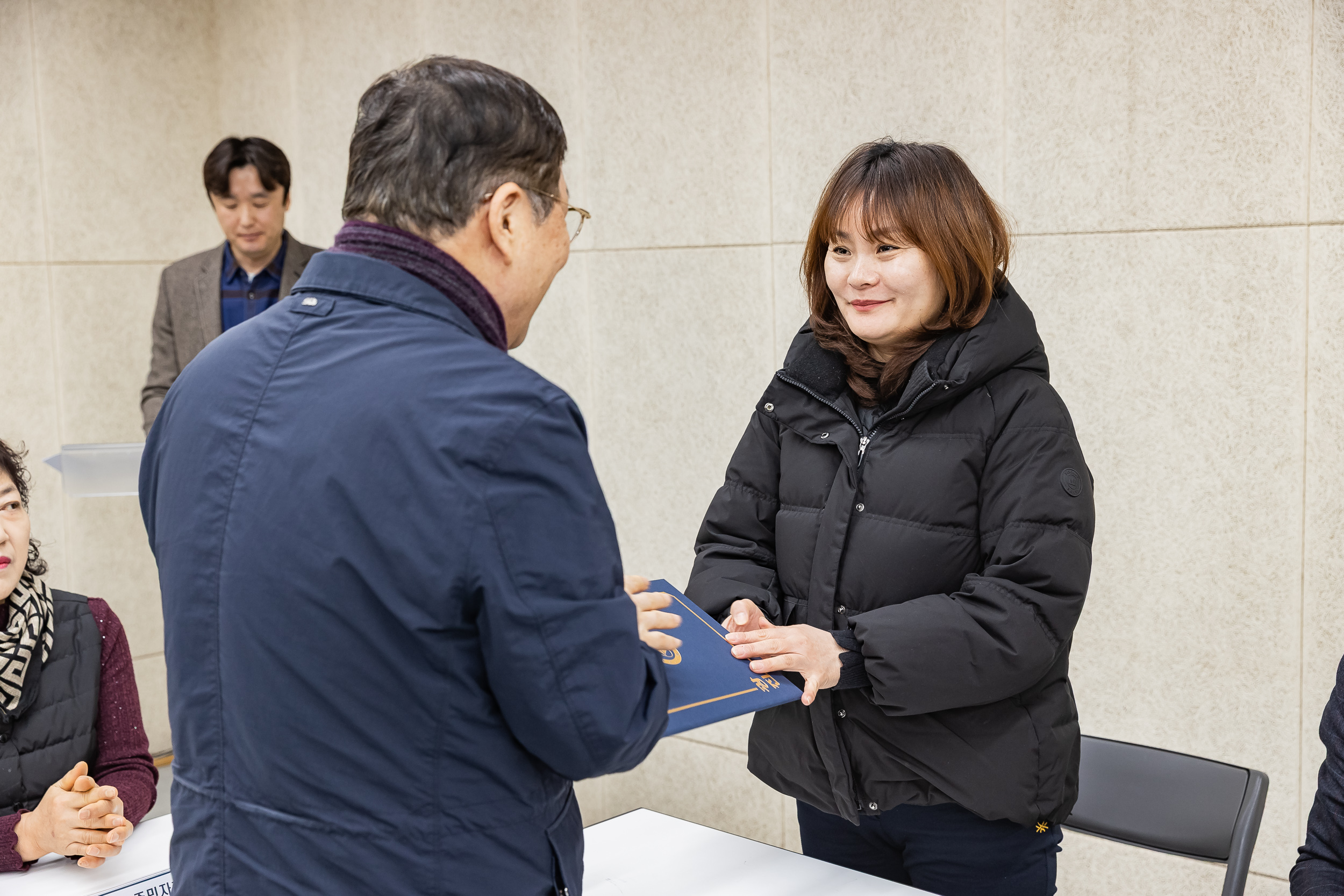 20260204-중곡3동 주민자치회 위원 위촉장 수여식 20260204-11471_L_181531.jpg