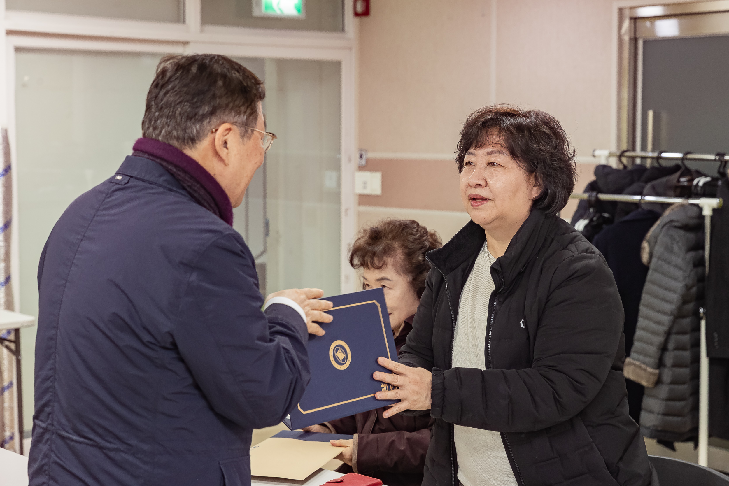 20260212-자양3동 주민자치회 위원 위촉장 수여식 20260212-18710_L_132607.jpg