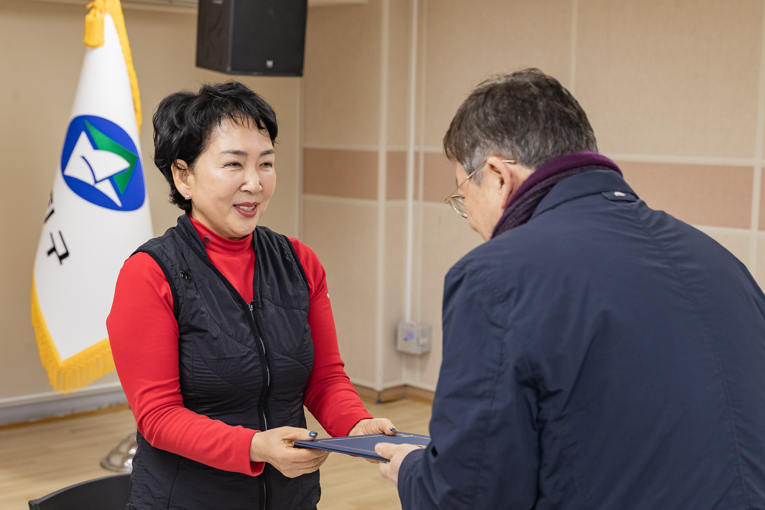 20260212-자양3동 주민자치회 위원 위촉장 수여식 20260212-18838_L_132608.jpg