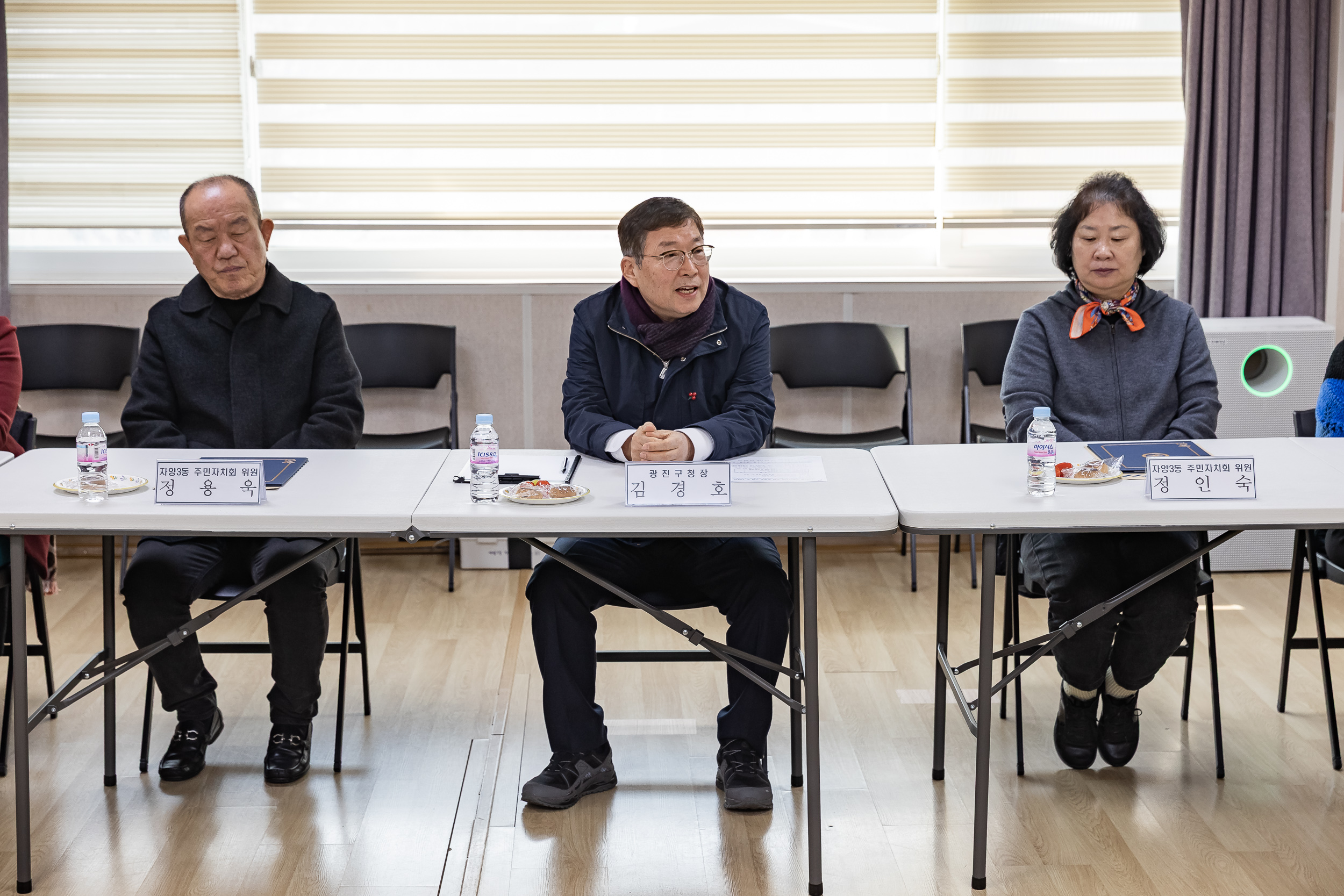 20260212-자양3동 주민자치회 위원 위촉장 수여식 20260212-18977_L_132608.jpg