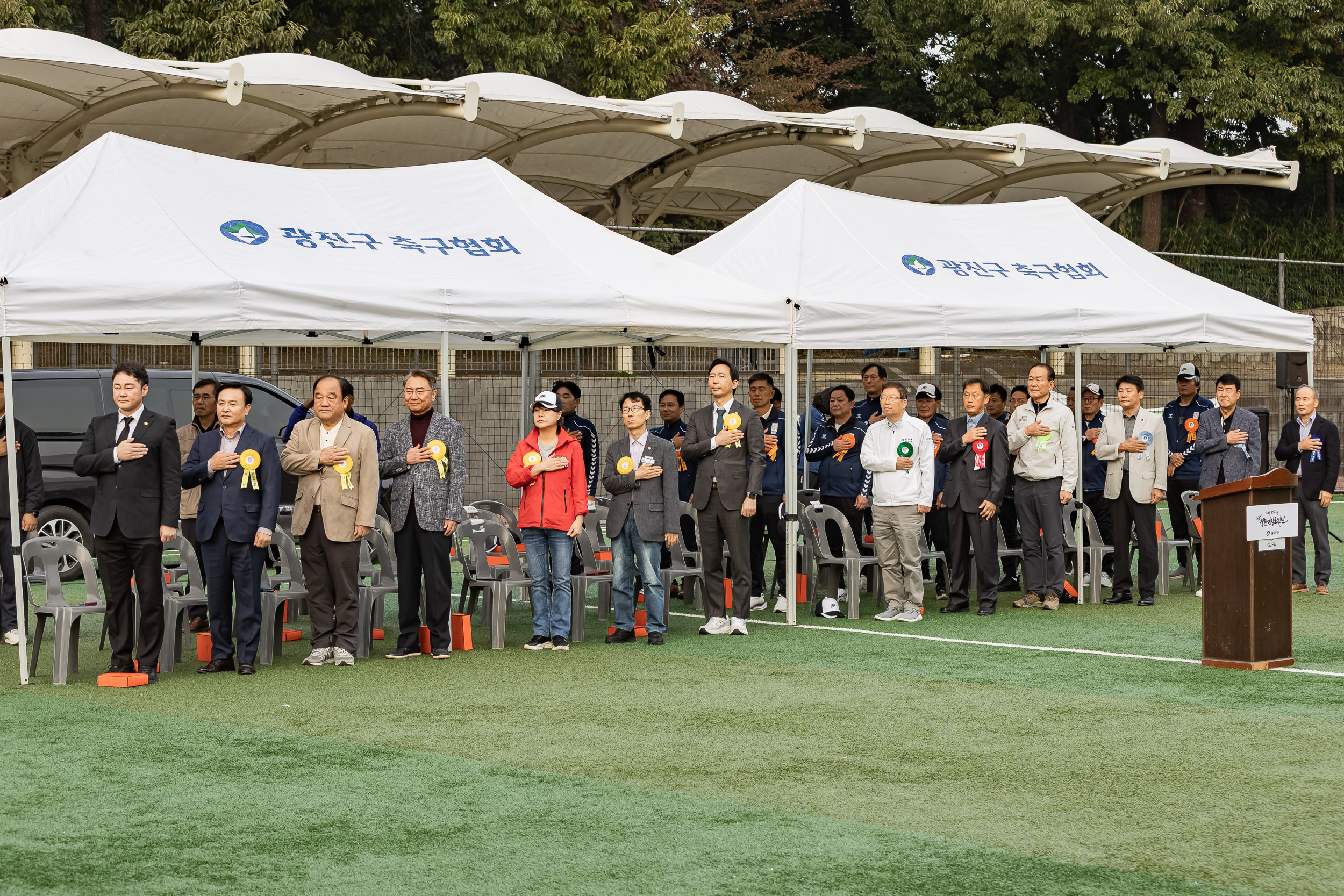 20251026-제30회 광진구협회장기 축구대회 20251026-71343_L_181547.jpg