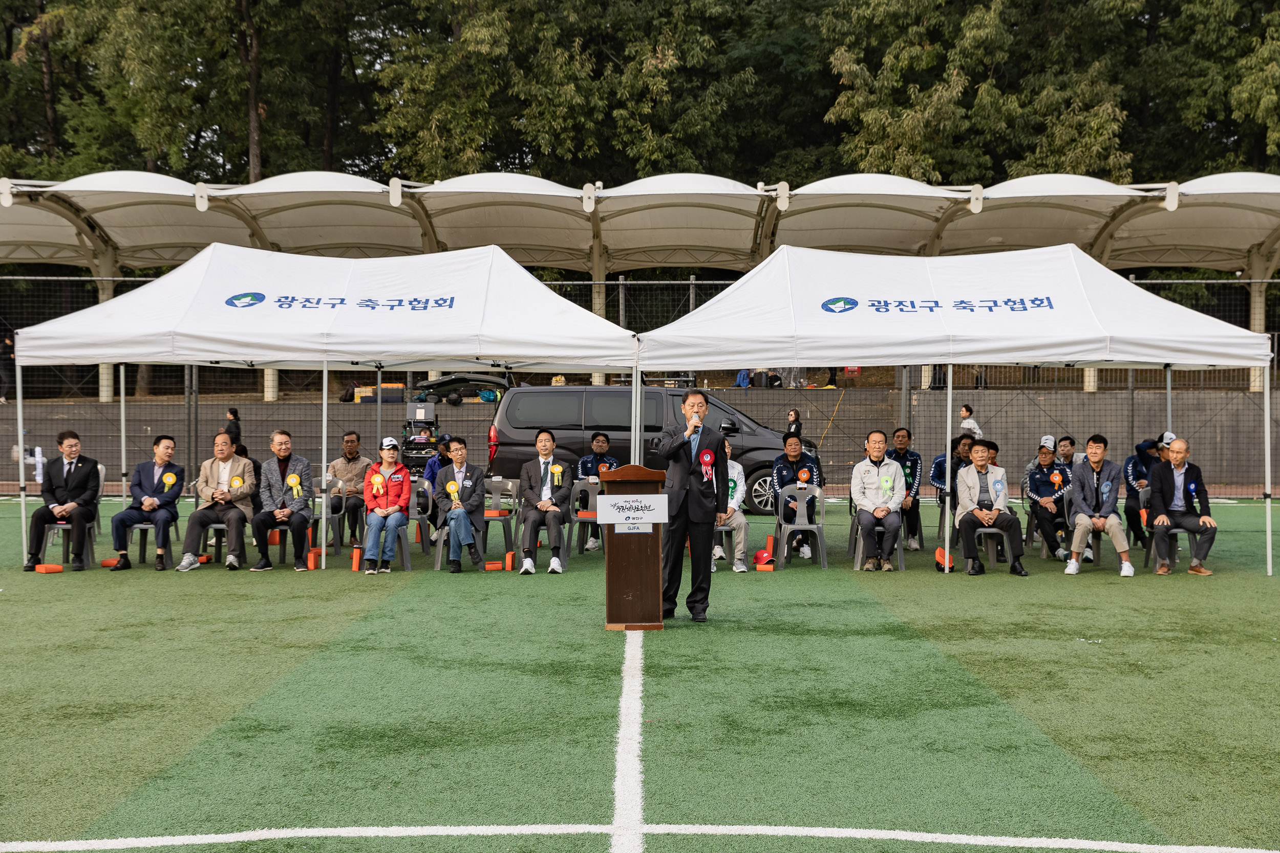 20251026-제30회 광진구협회장기 축구대회 20251026-71614_L_181548.jpg