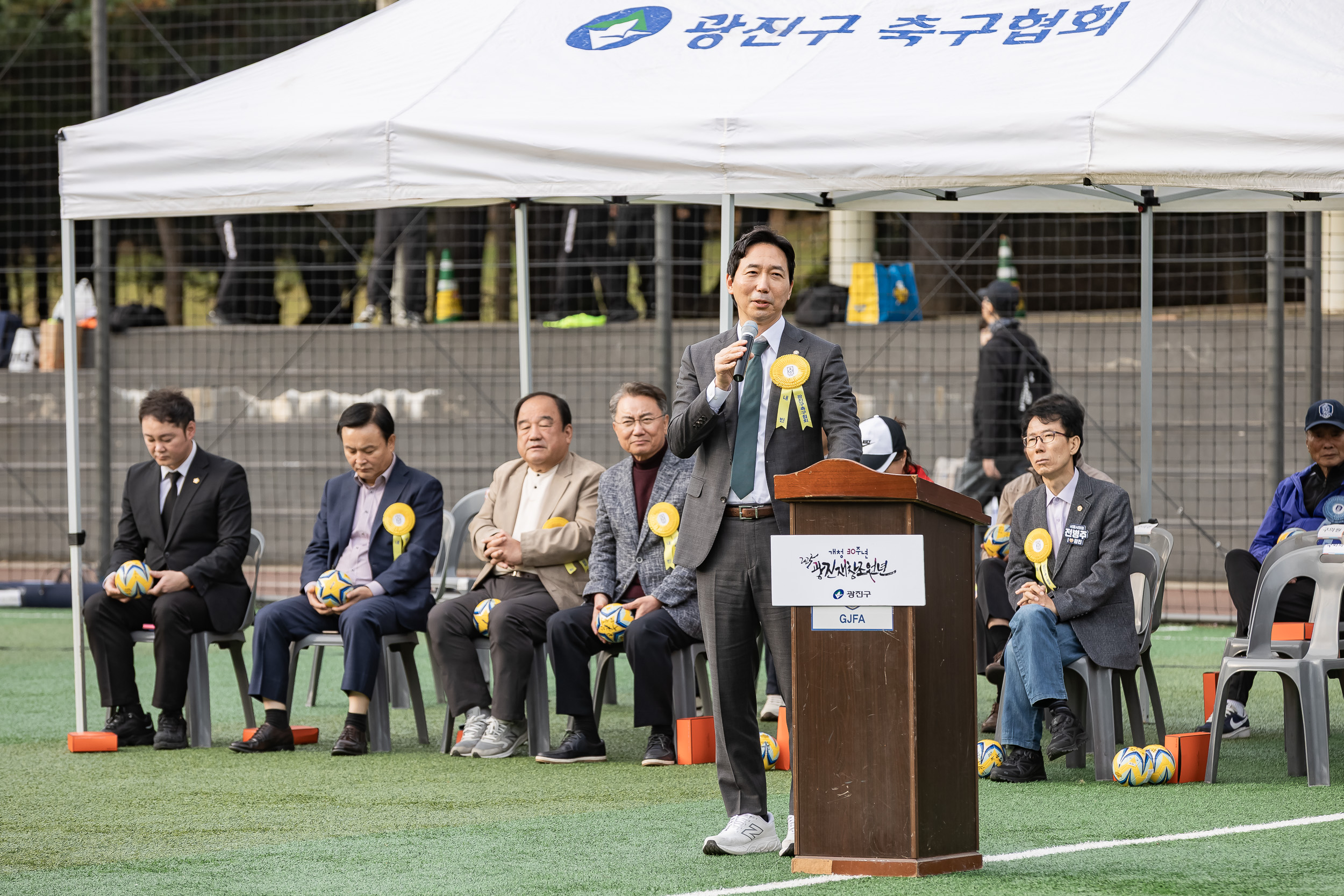 20251026-제30회 광진구협회장기 축구대회 20251026-71707_L_181548.jpg