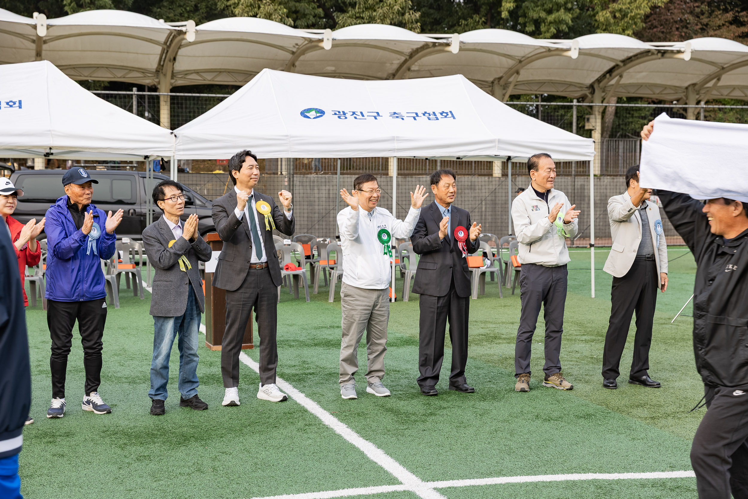 20251026-제30회 광진구협회장기 축구대회 20251026-71242_L_181546.jpg