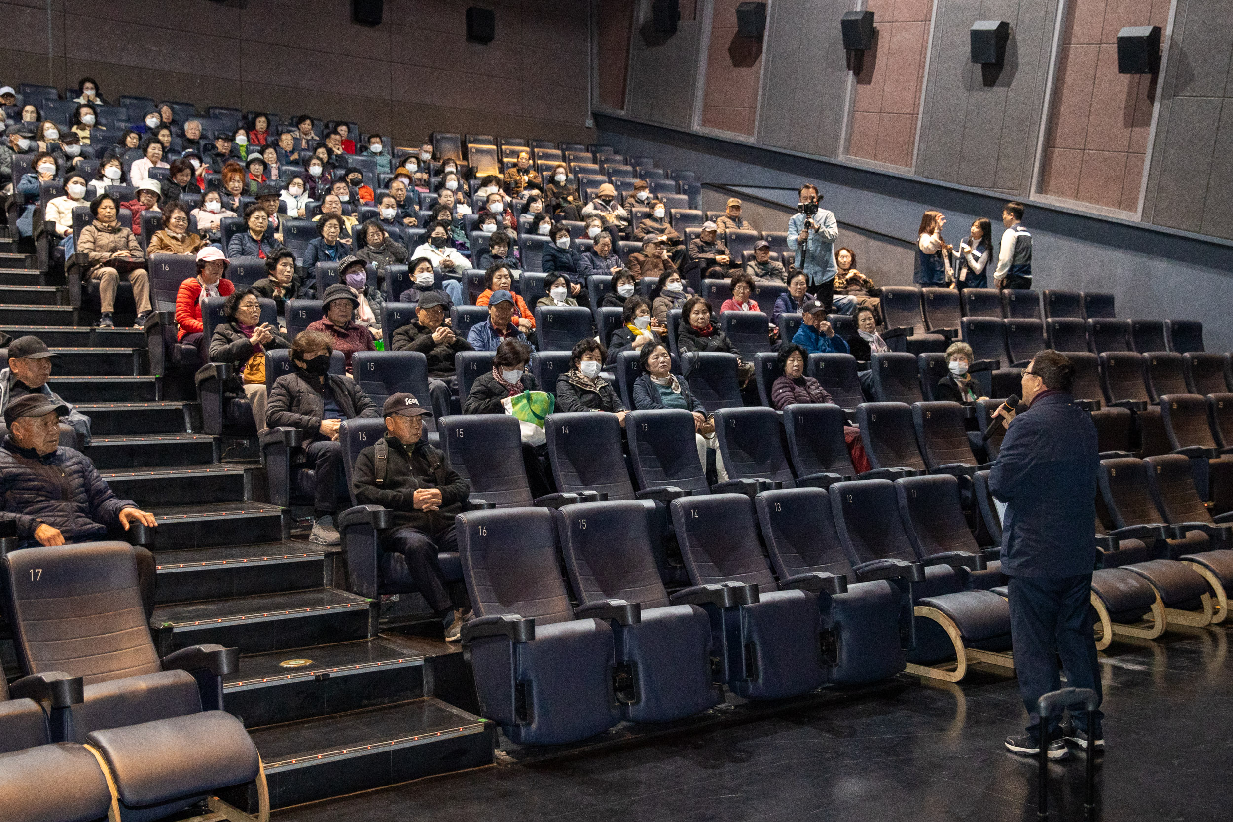 20251111-2025 광진시니어클럽 참여자 문화활동 20251111-2639_L_202256.jpg