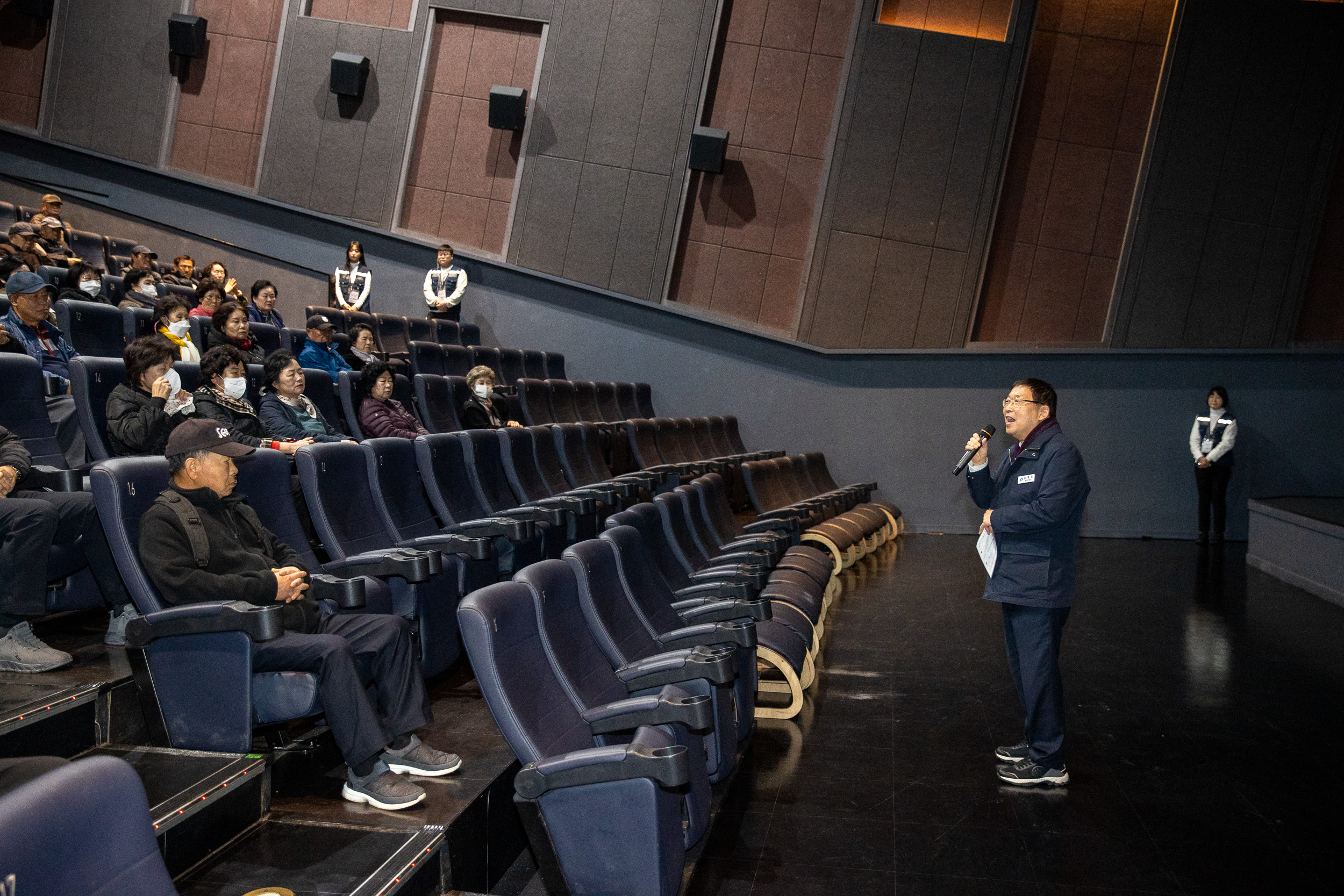 20251111-2025 광진시니어클럽 참여자 문화활동 20251111-2646_L_202256.jpg