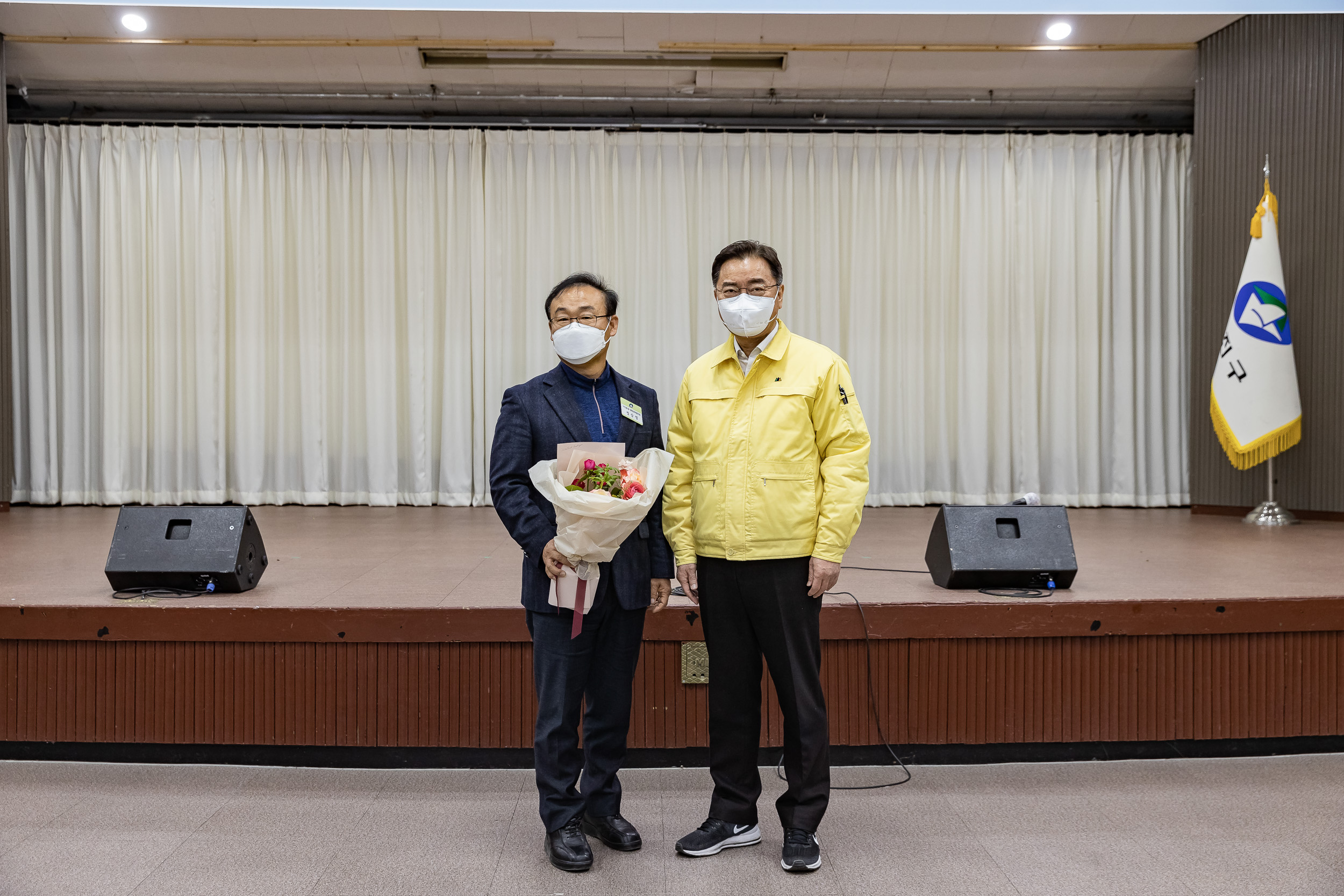 20220124-2022년 1월 정기구민표창 수여식 20220124-1015_G_200559.jpg