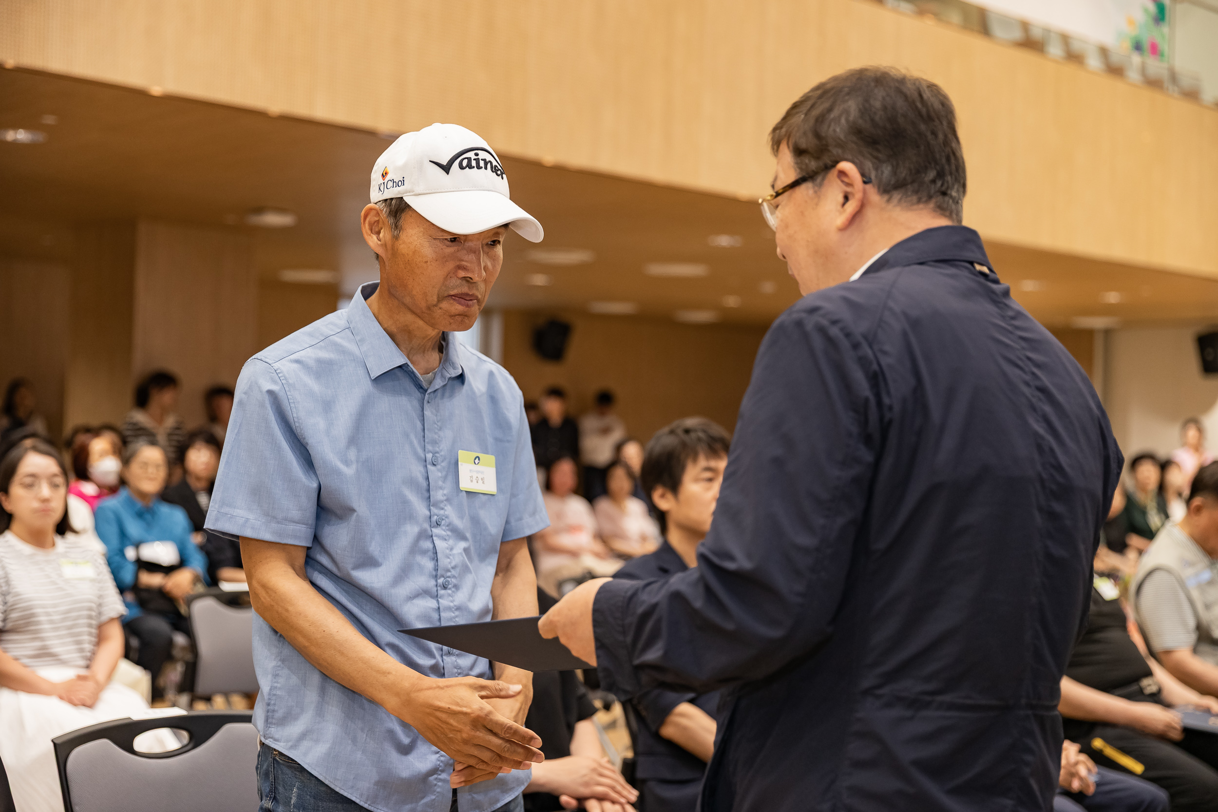 20250613-2025년 6월 정기 구민표창 수여식 20250613-107052_L_145833.jpg